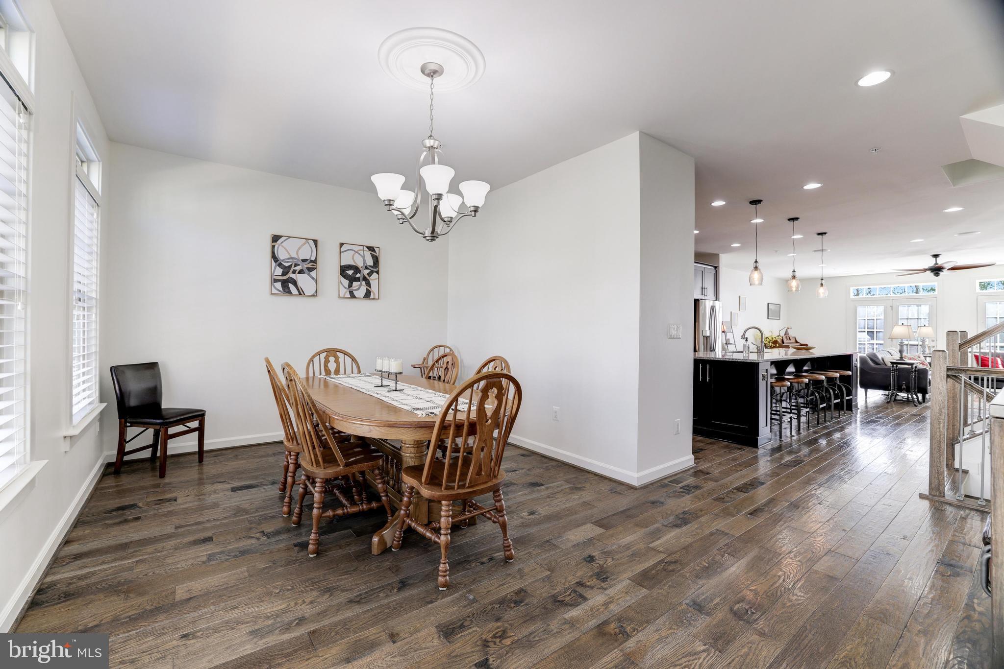 42687 Burbank Ter