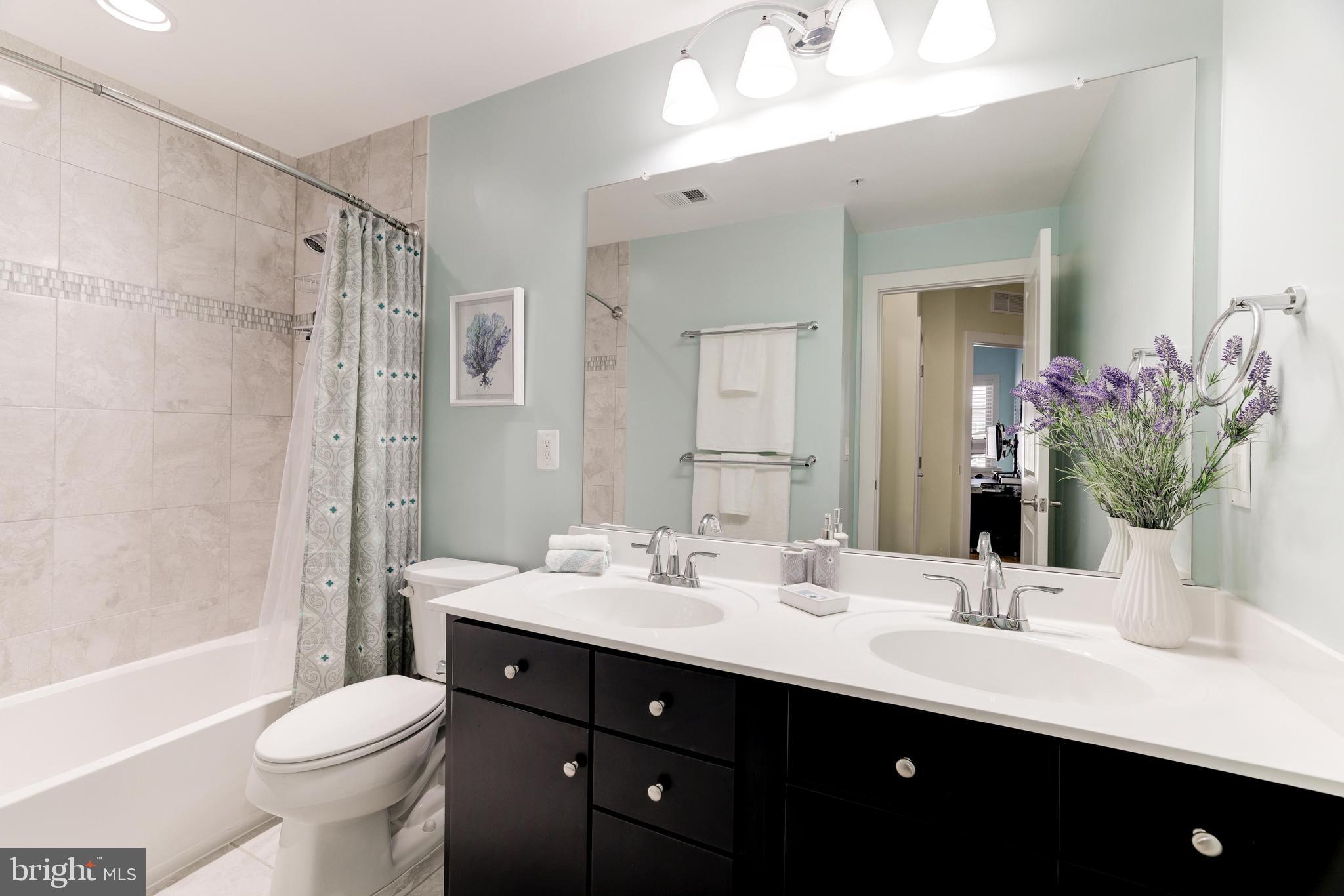 42687 Burbank Ter