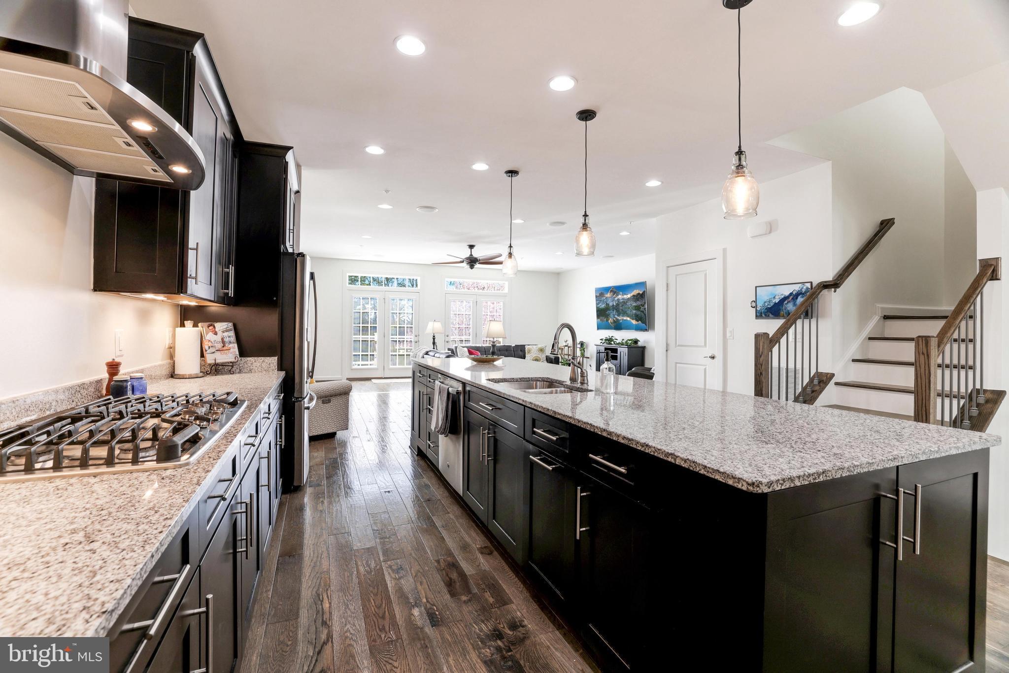 42687 Burbank Ter