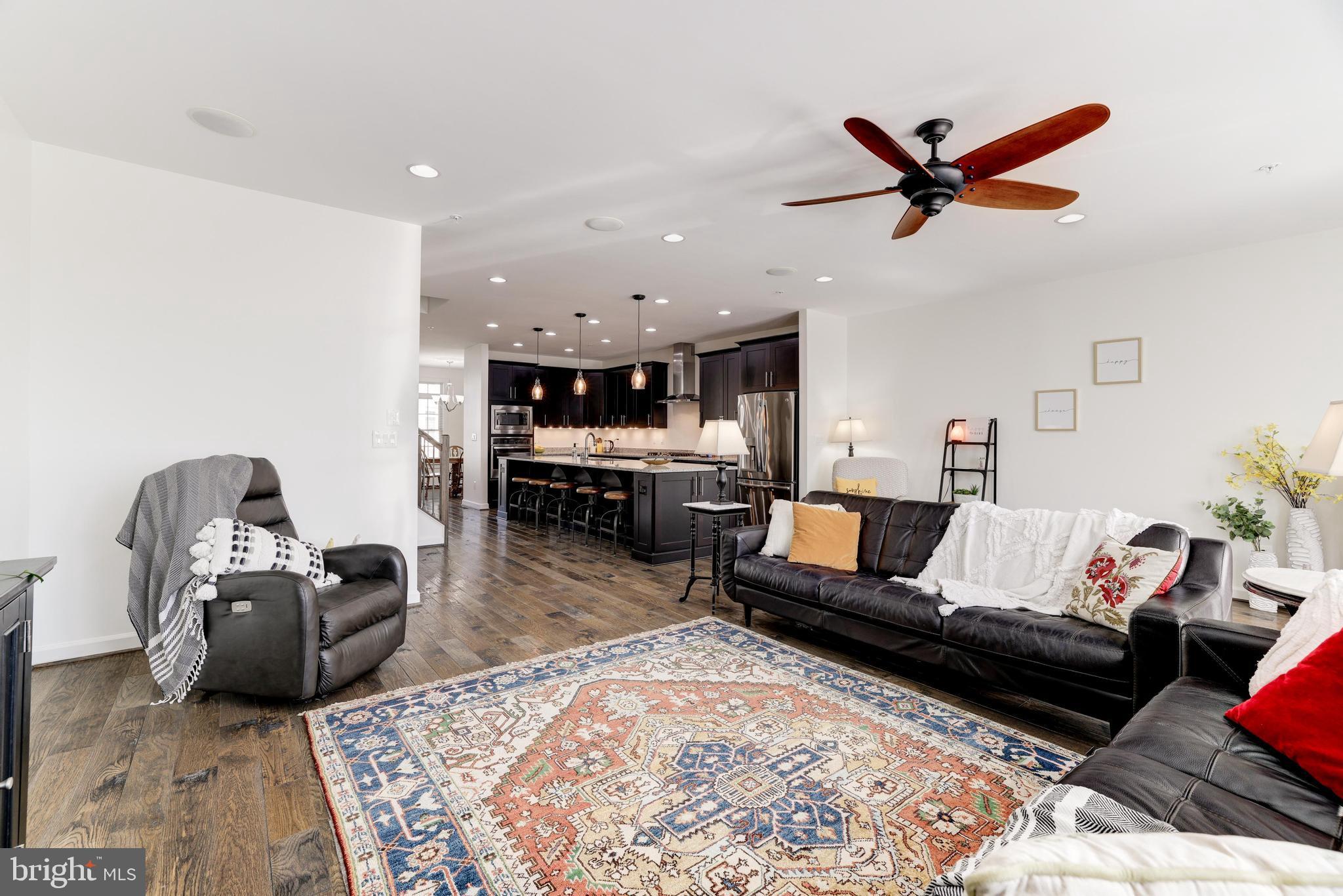 42687 Burbank Ter