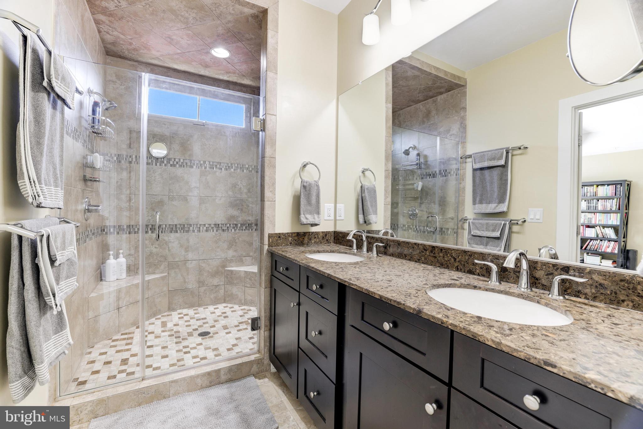 42687 Burbank Ter