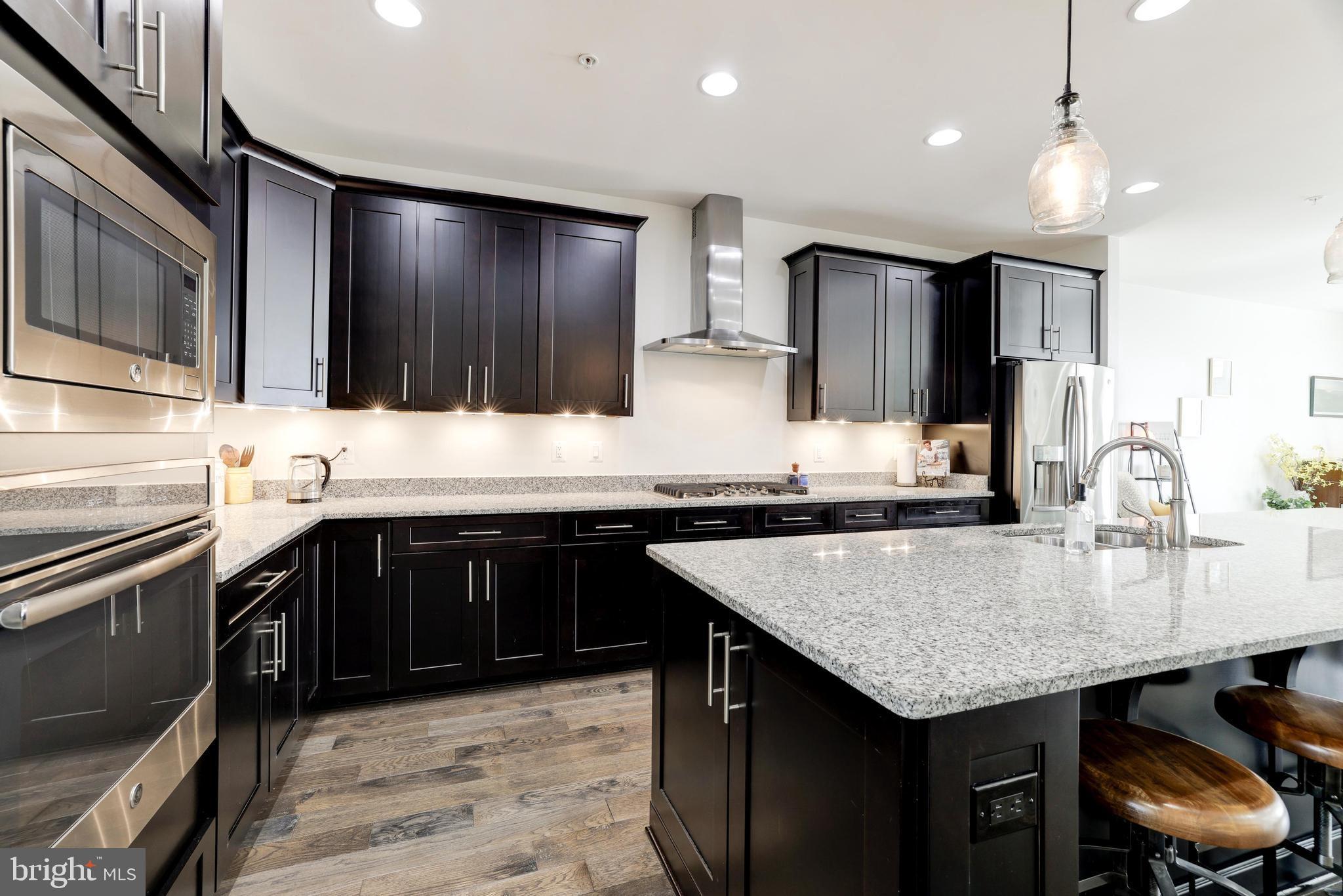 42687 Burbank Ter