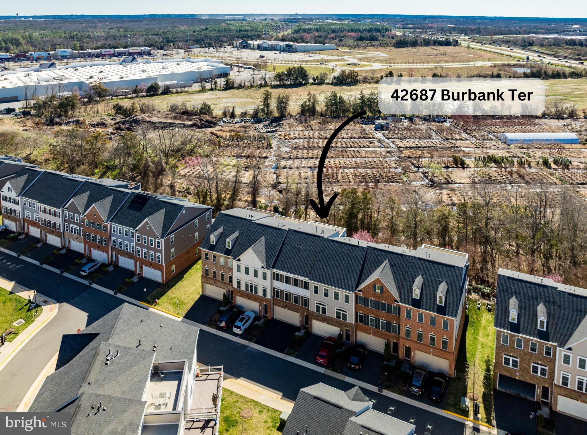 42687 Burbank Ter