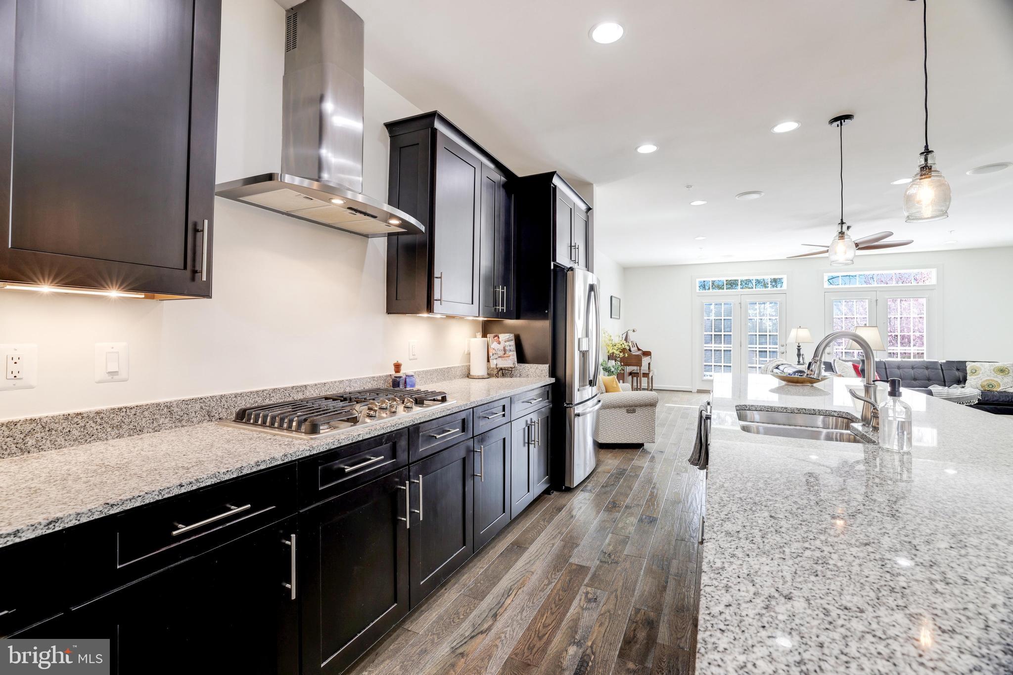 42687 Burbank Ter