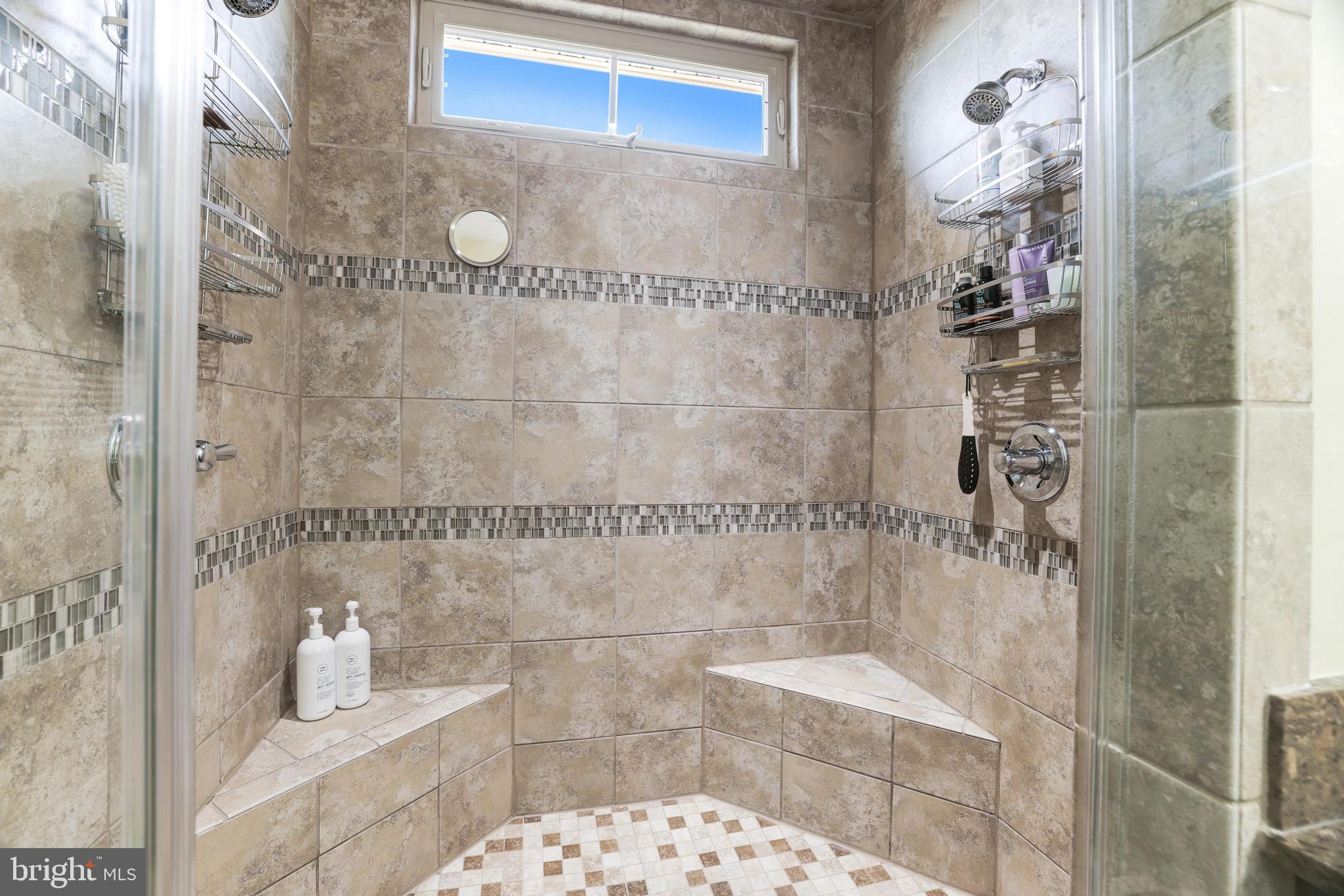 42687 Burbank Ter