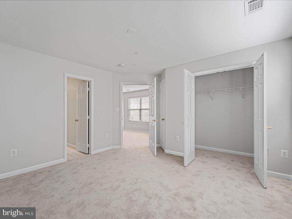 645 Constellation Sq SE #D