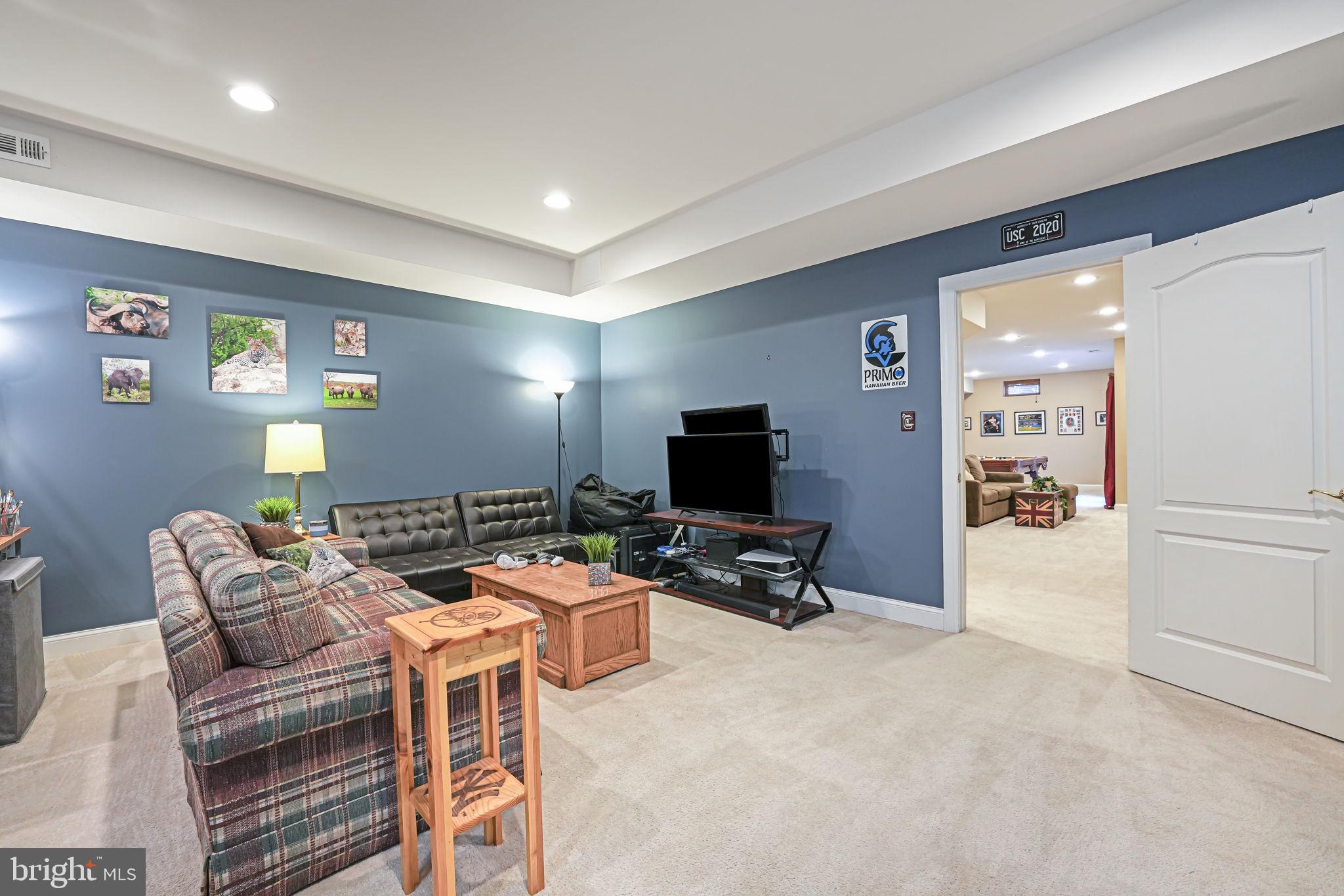 24276 Longshadow Ln