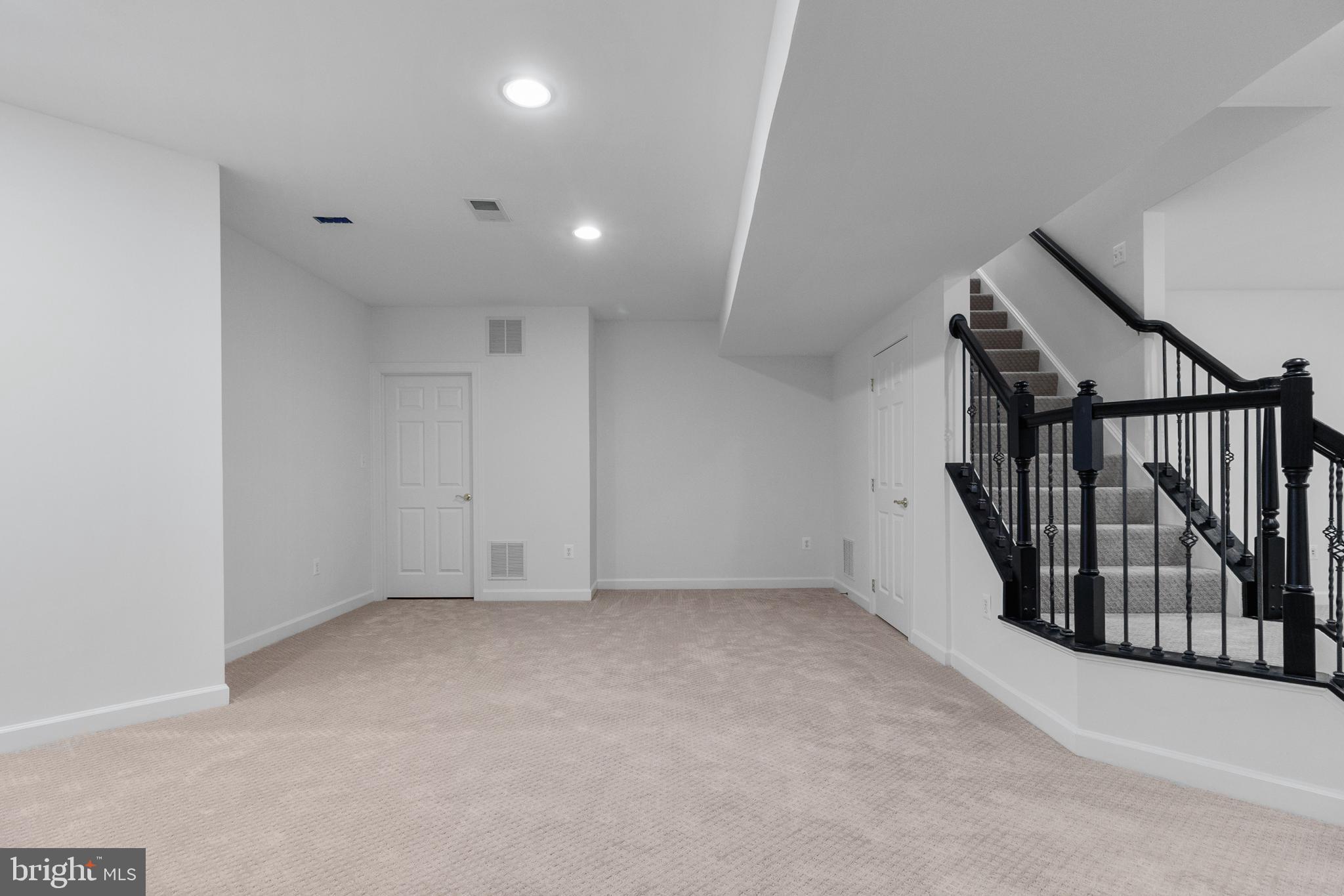 24902 Earlsford Dr