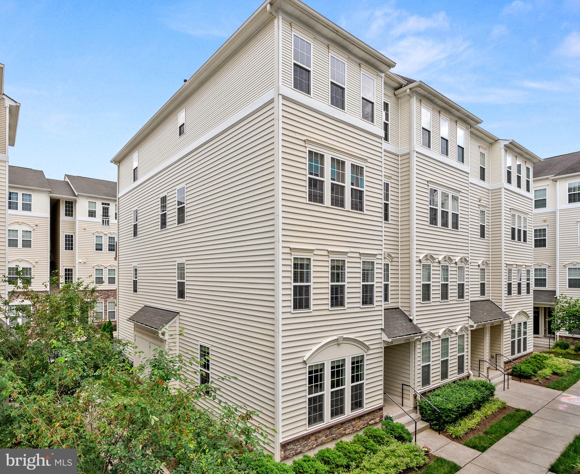 42288 San Juan Ter
