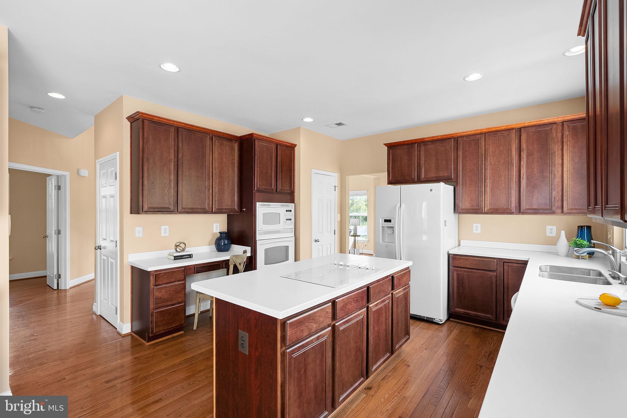 16909 Evening Star Dr