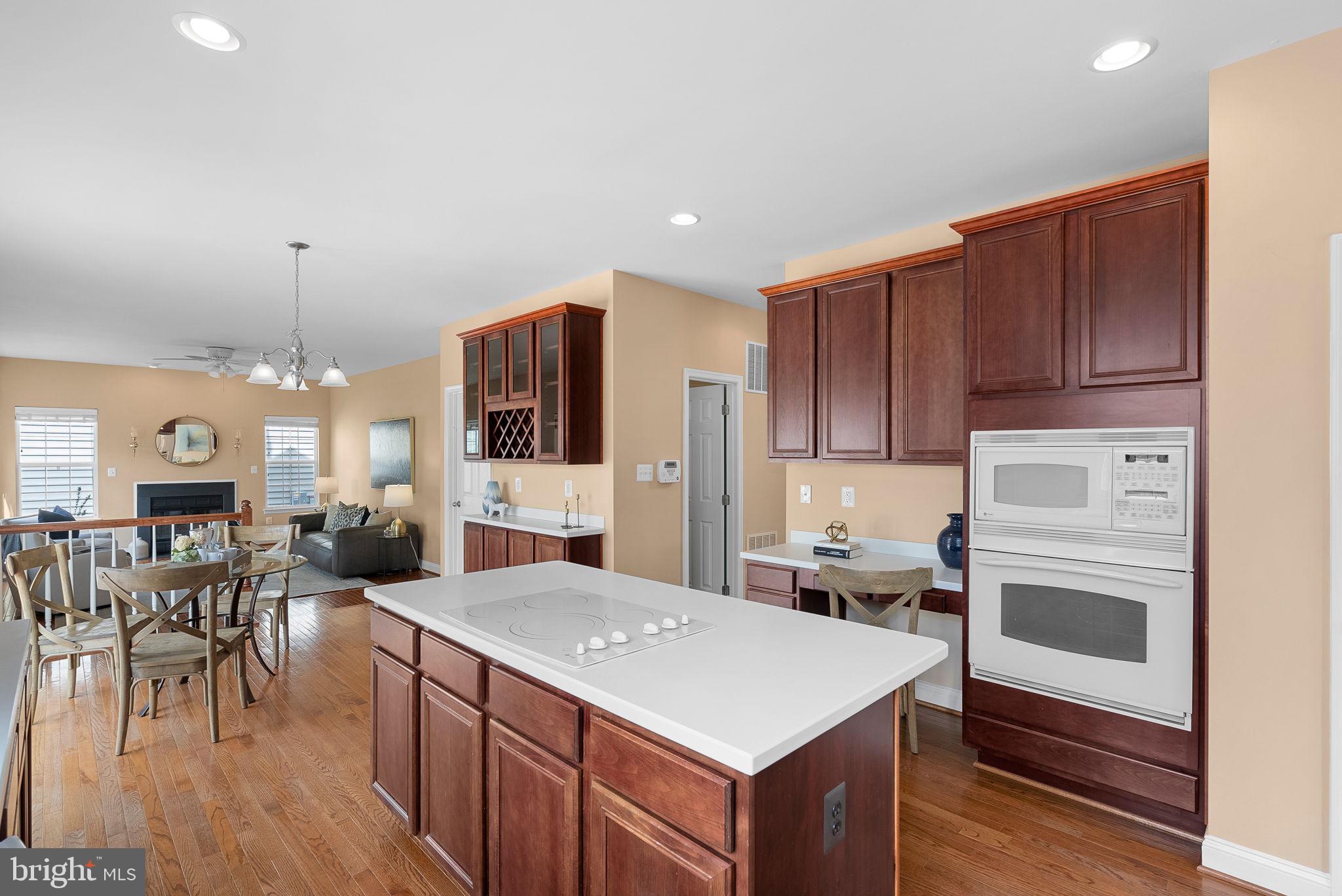 16909 Evening Star Dr