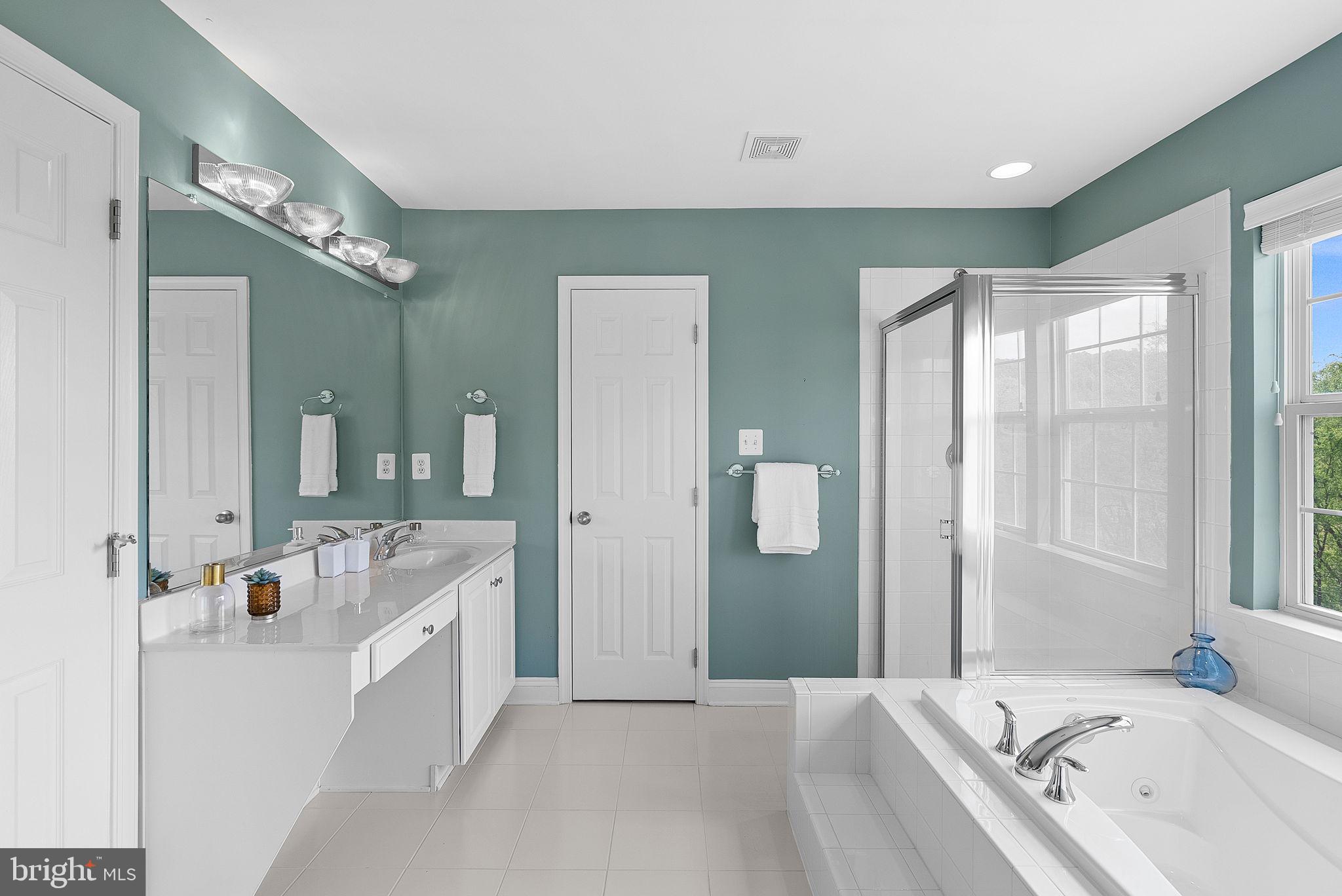 16909 Evening Star Dr