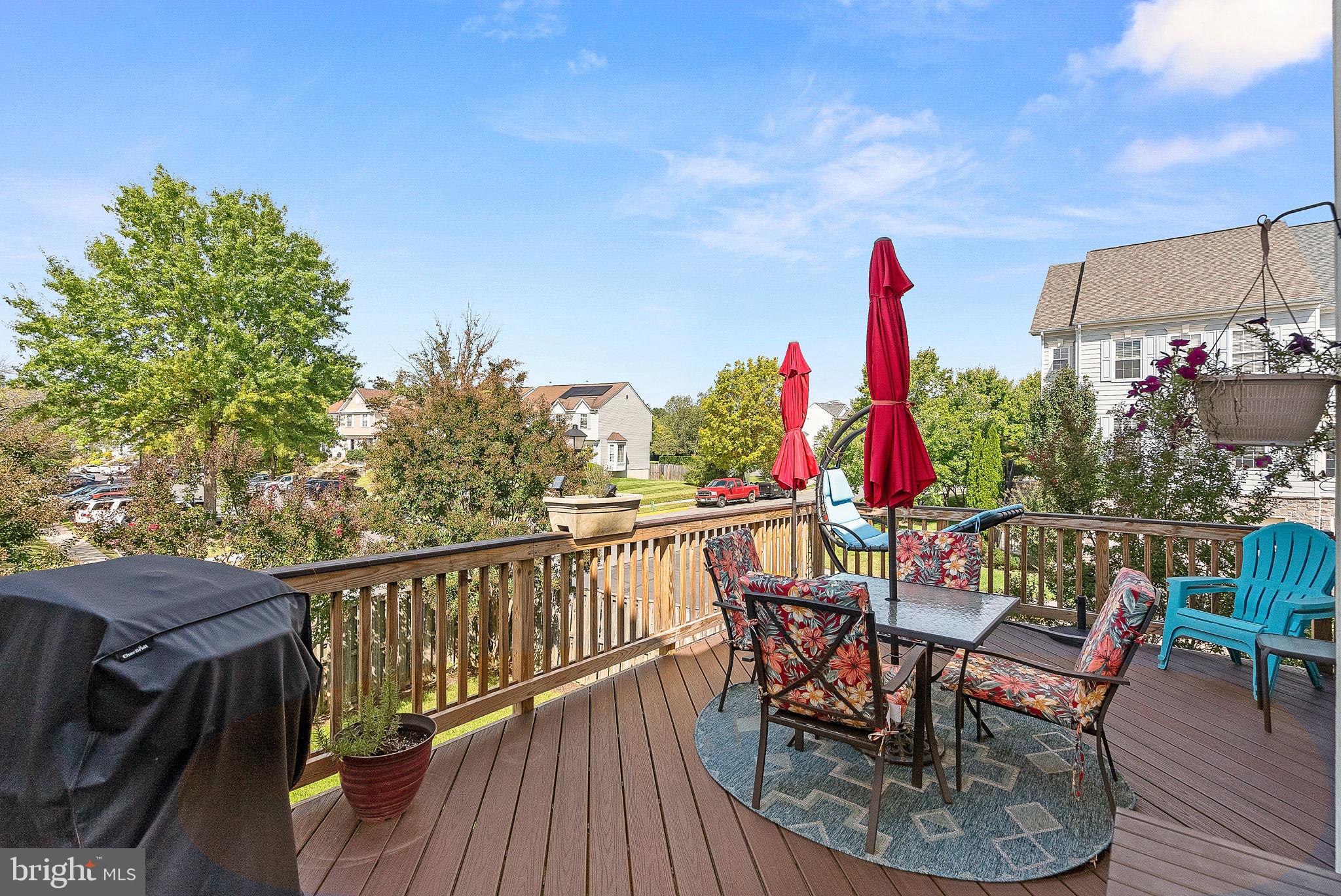 818 Ferndale Ter NE
