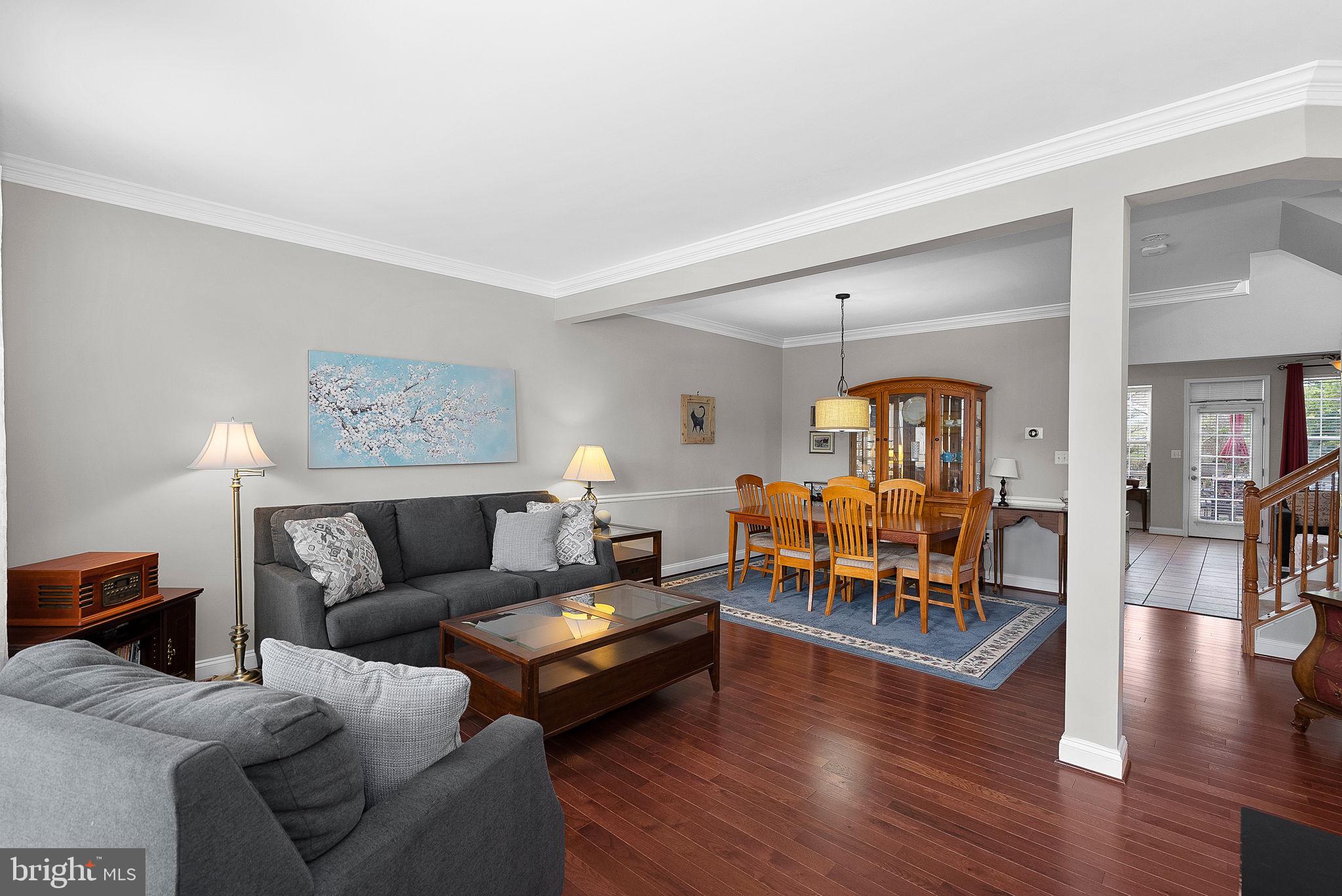 818 Ferndale Ter NE