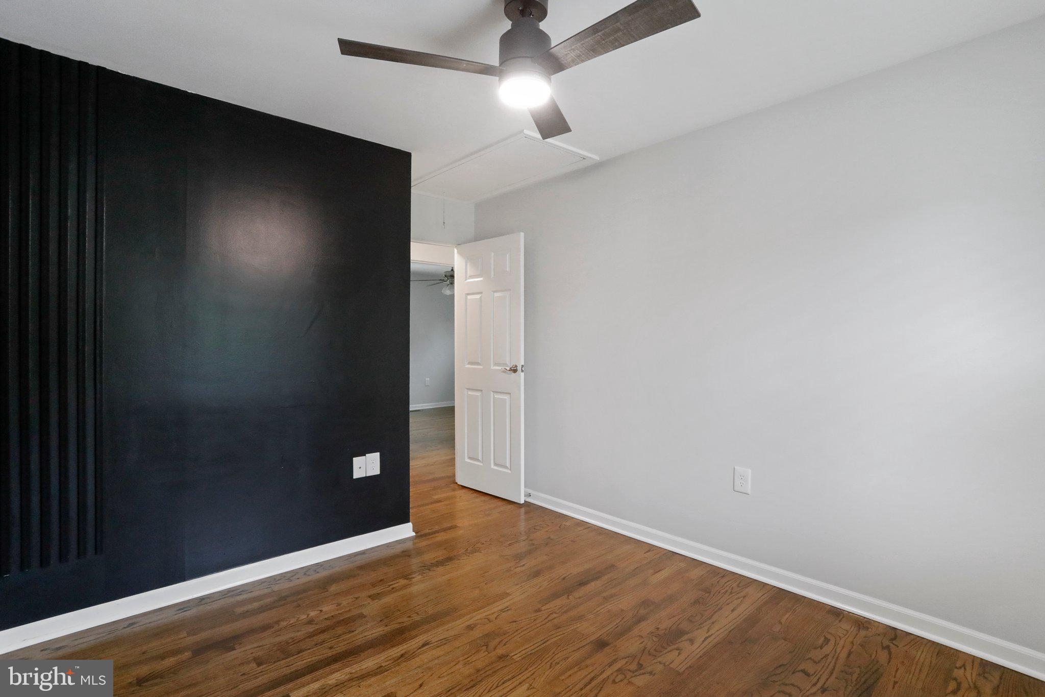 800 E Dickenson Ct