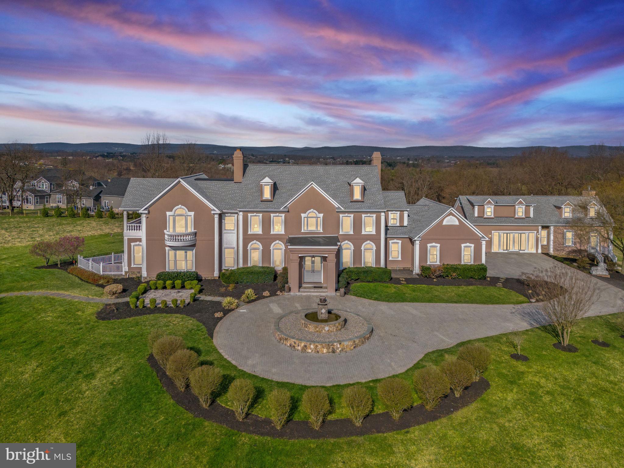 15929 Bridlepath Ln