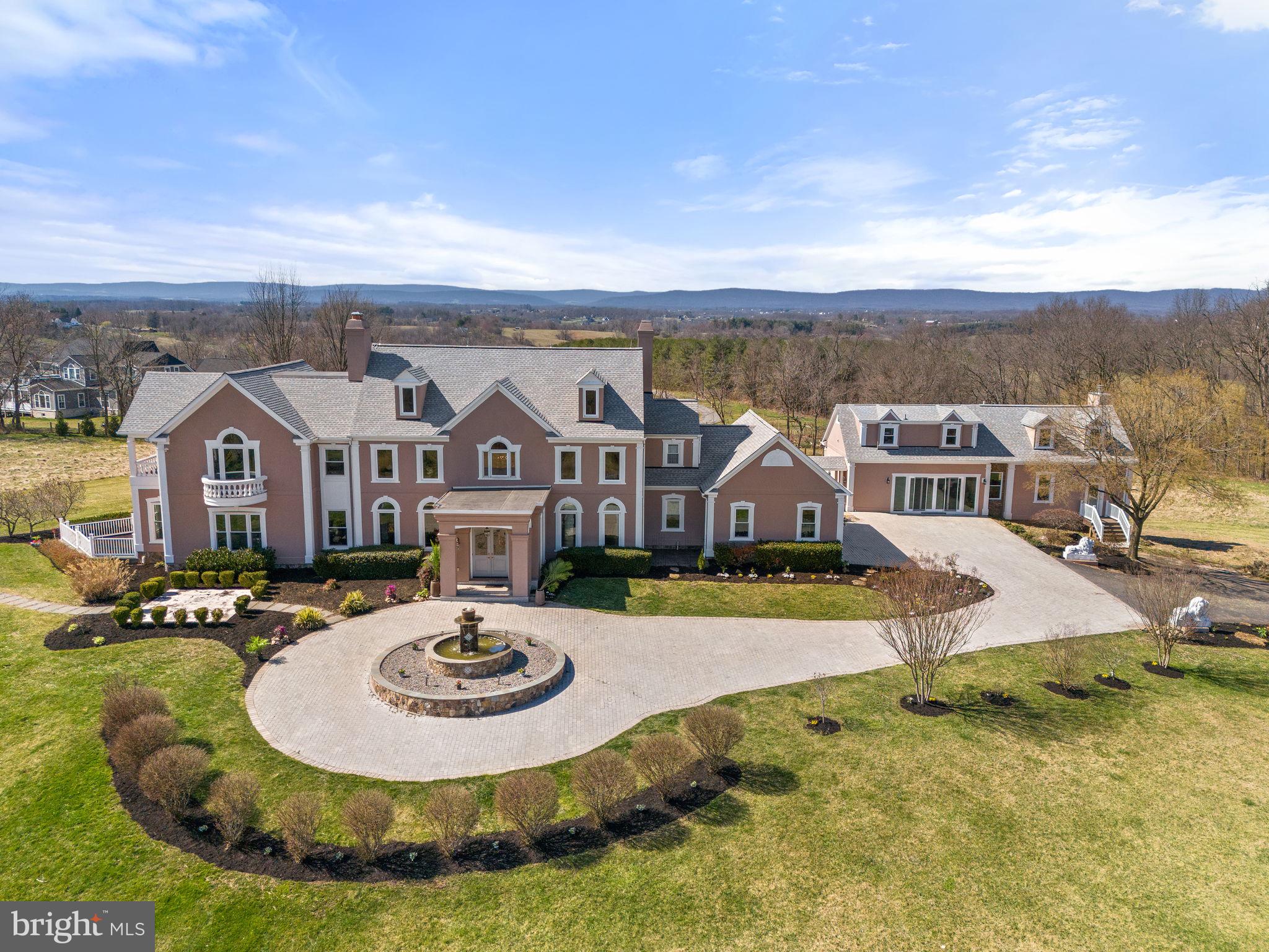 15929 Bridlepath Ln