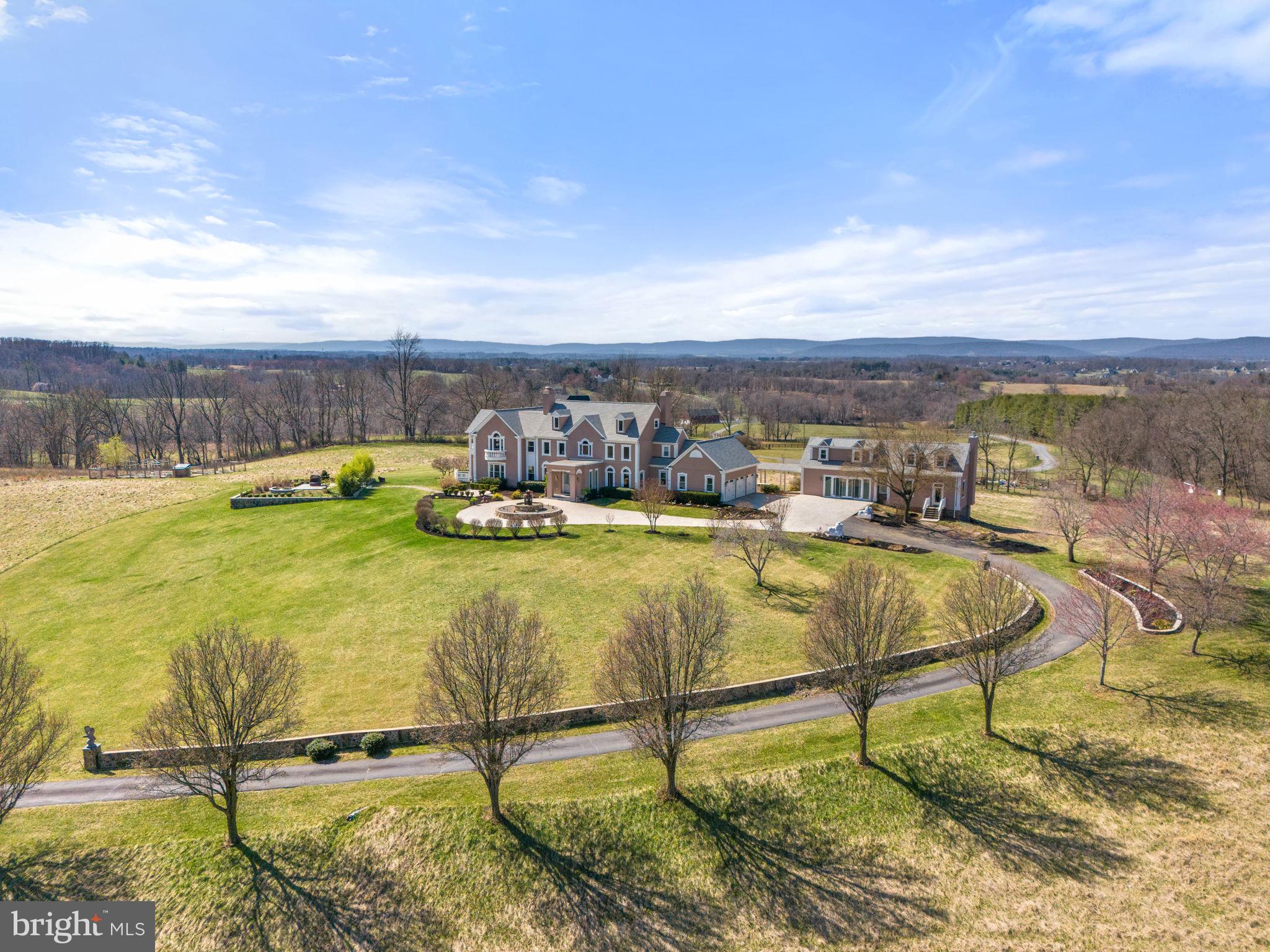 15929 Bridlepath Ln