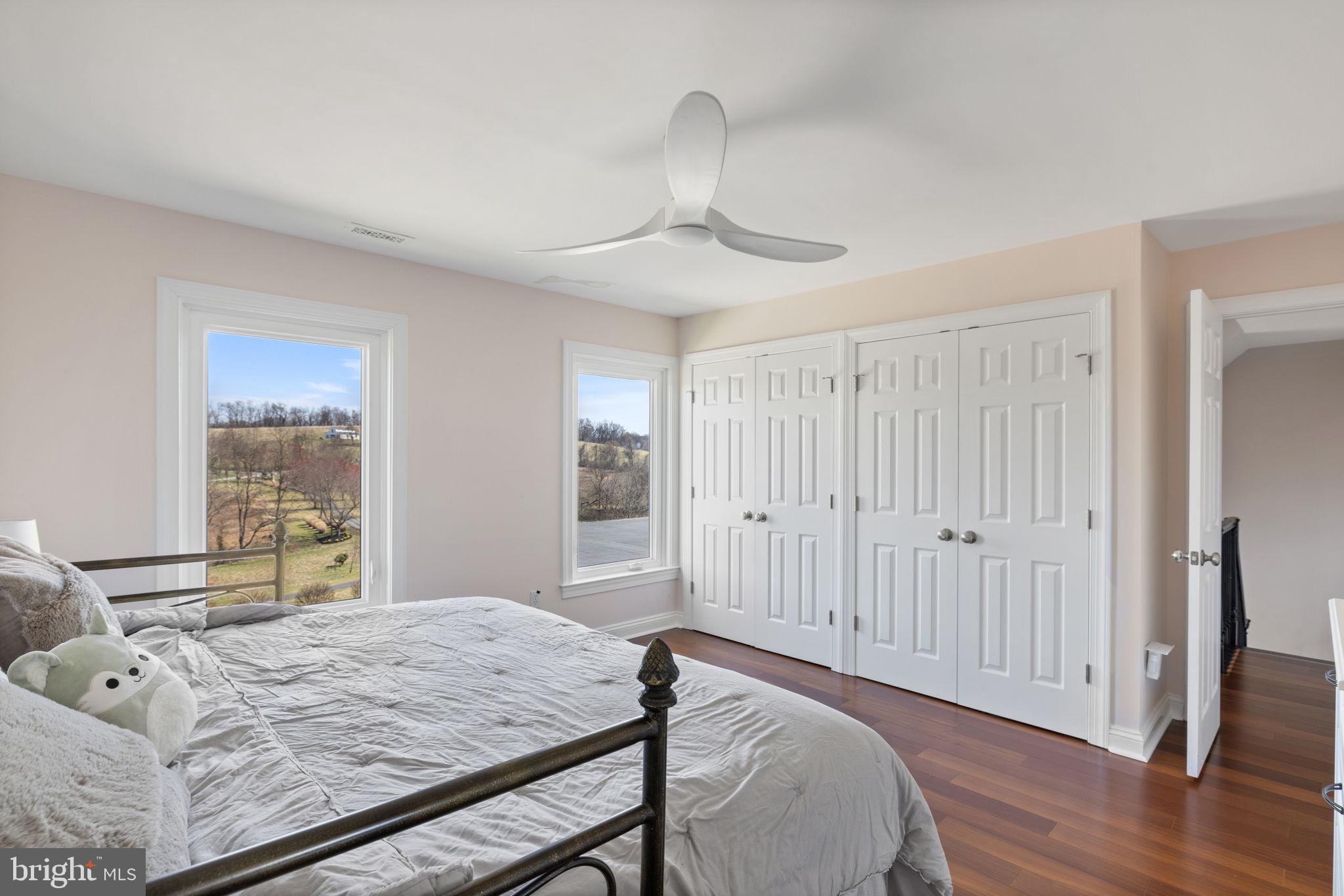 15929 Bridlepath Ln