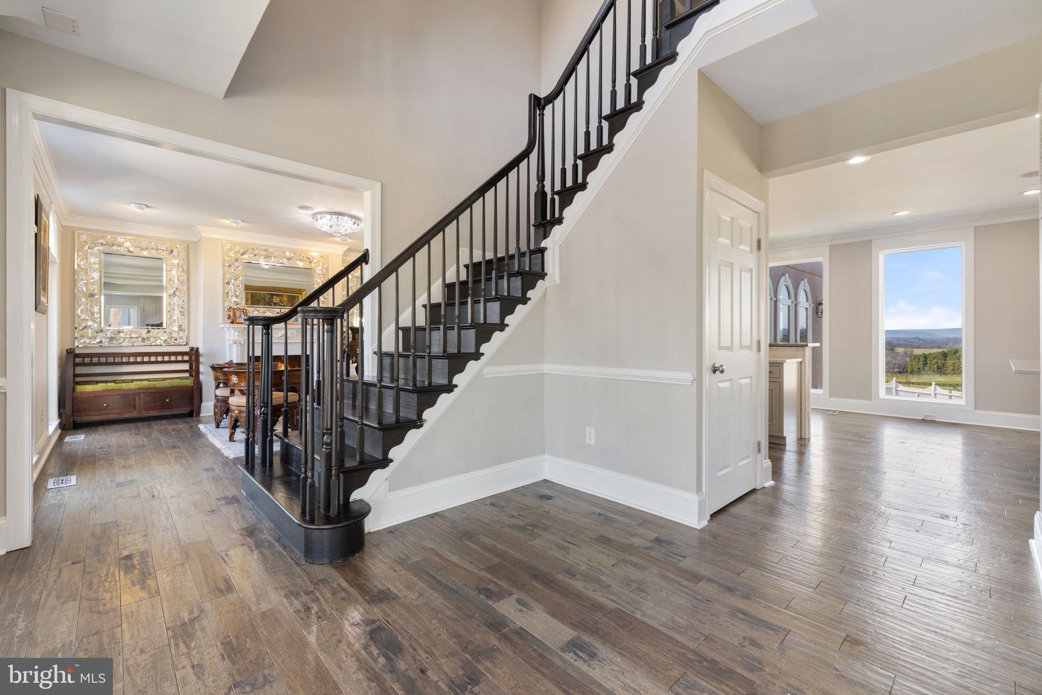 15929 Bridlepath Ln
