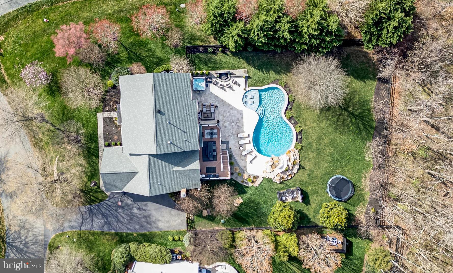 24156 Spring Meadow Cir