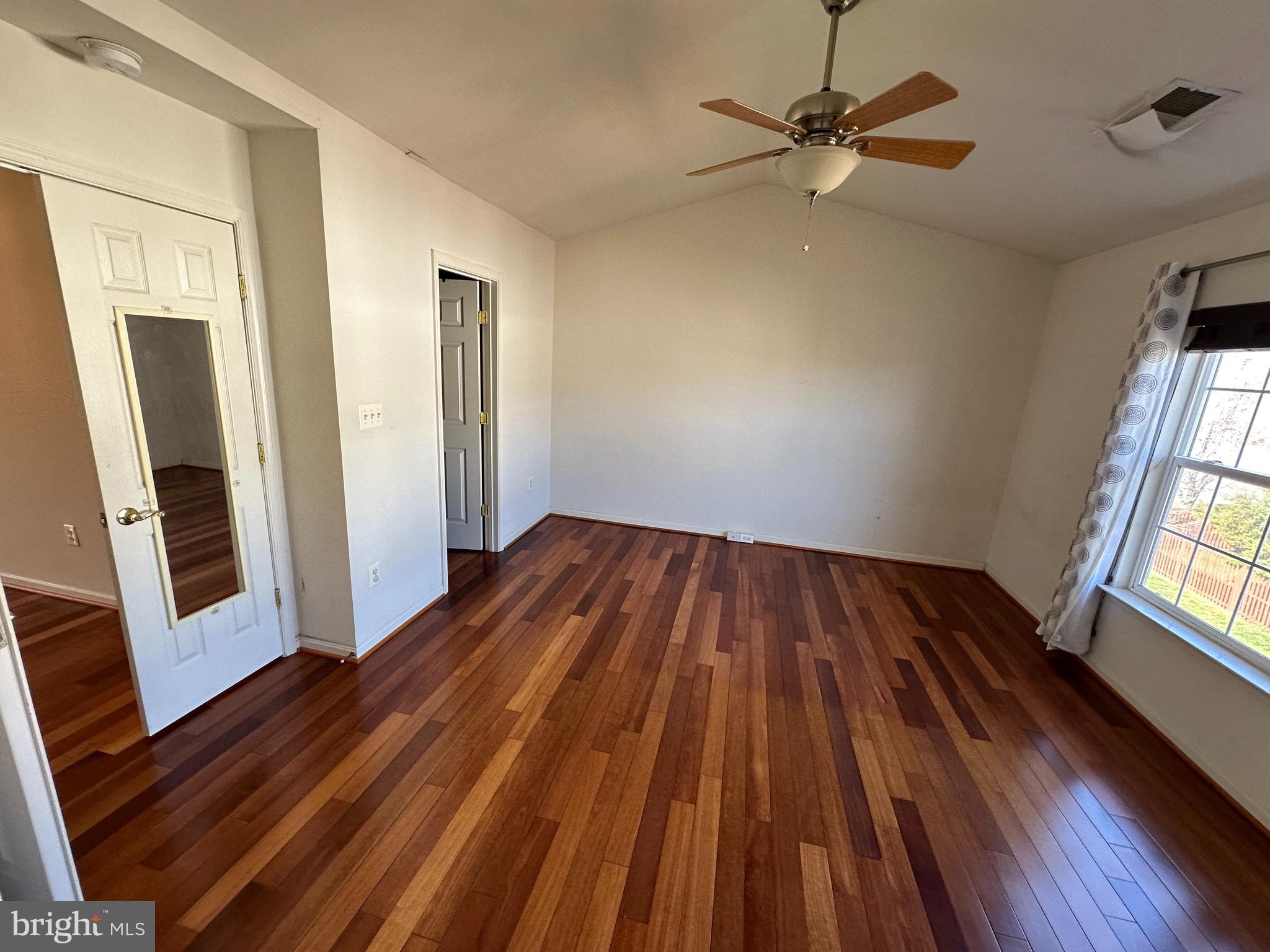 43690 Phelps Ter