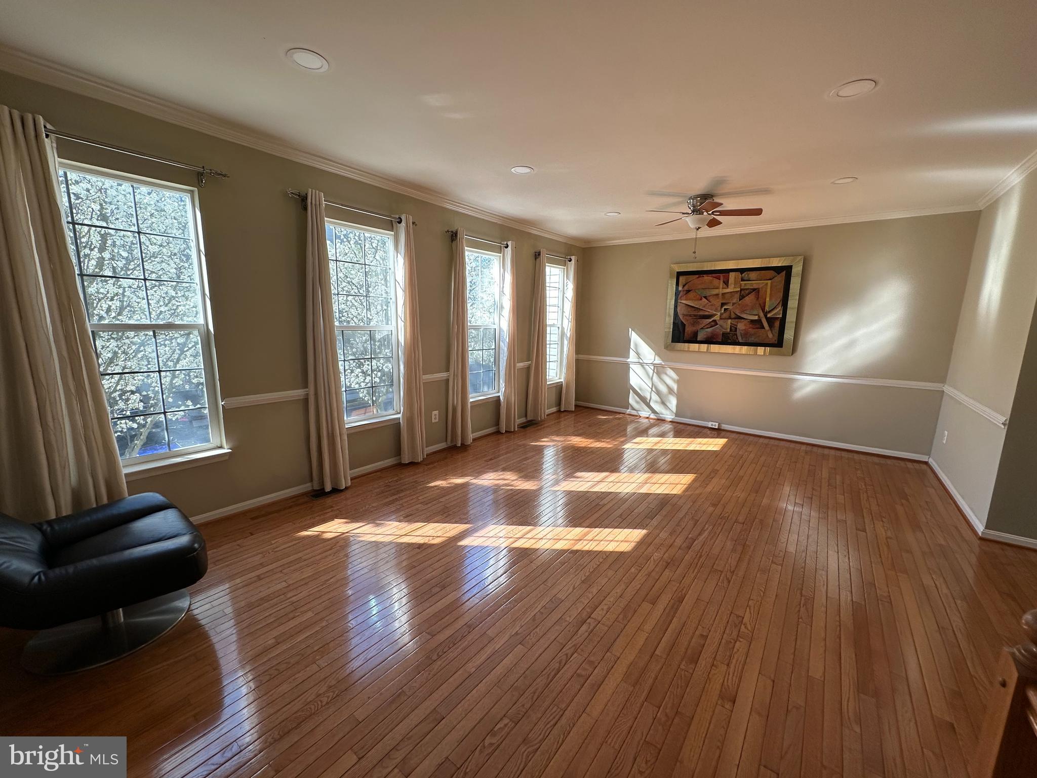 43690 Phelps Ter