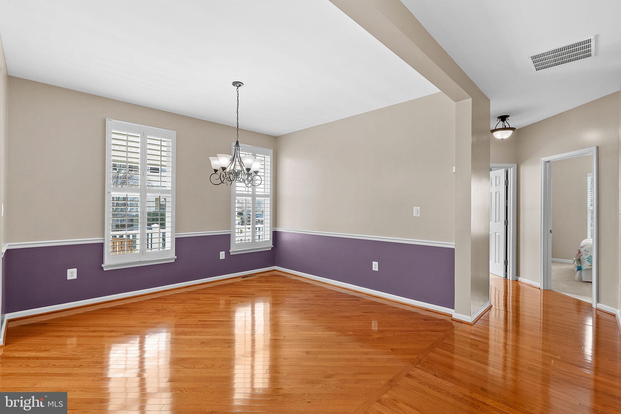36038 Welland Dr