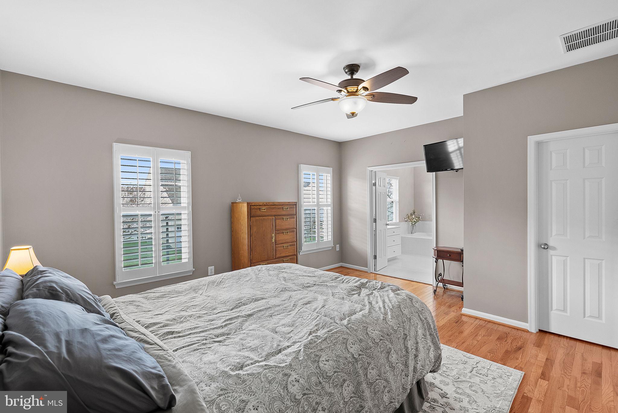 36038 Welland Dr