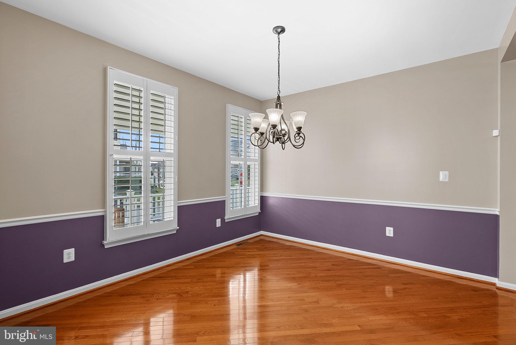 36038 Welland Dr