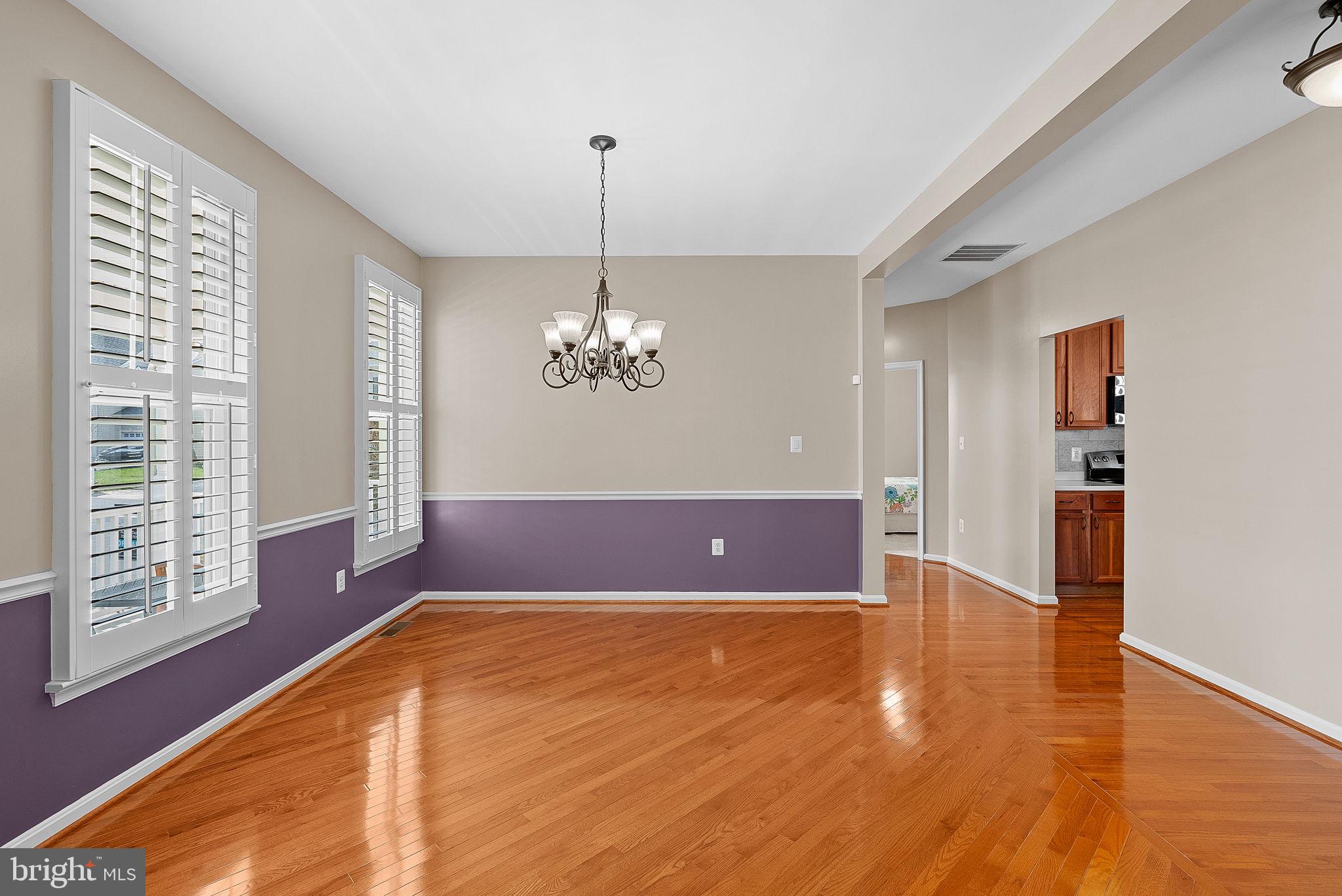 36038 Welland Dr