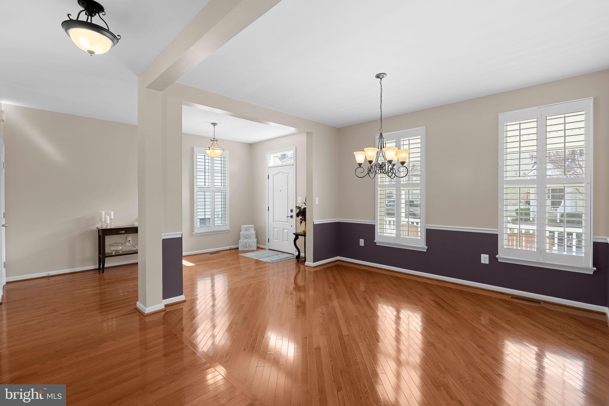 36038 Welland Dr