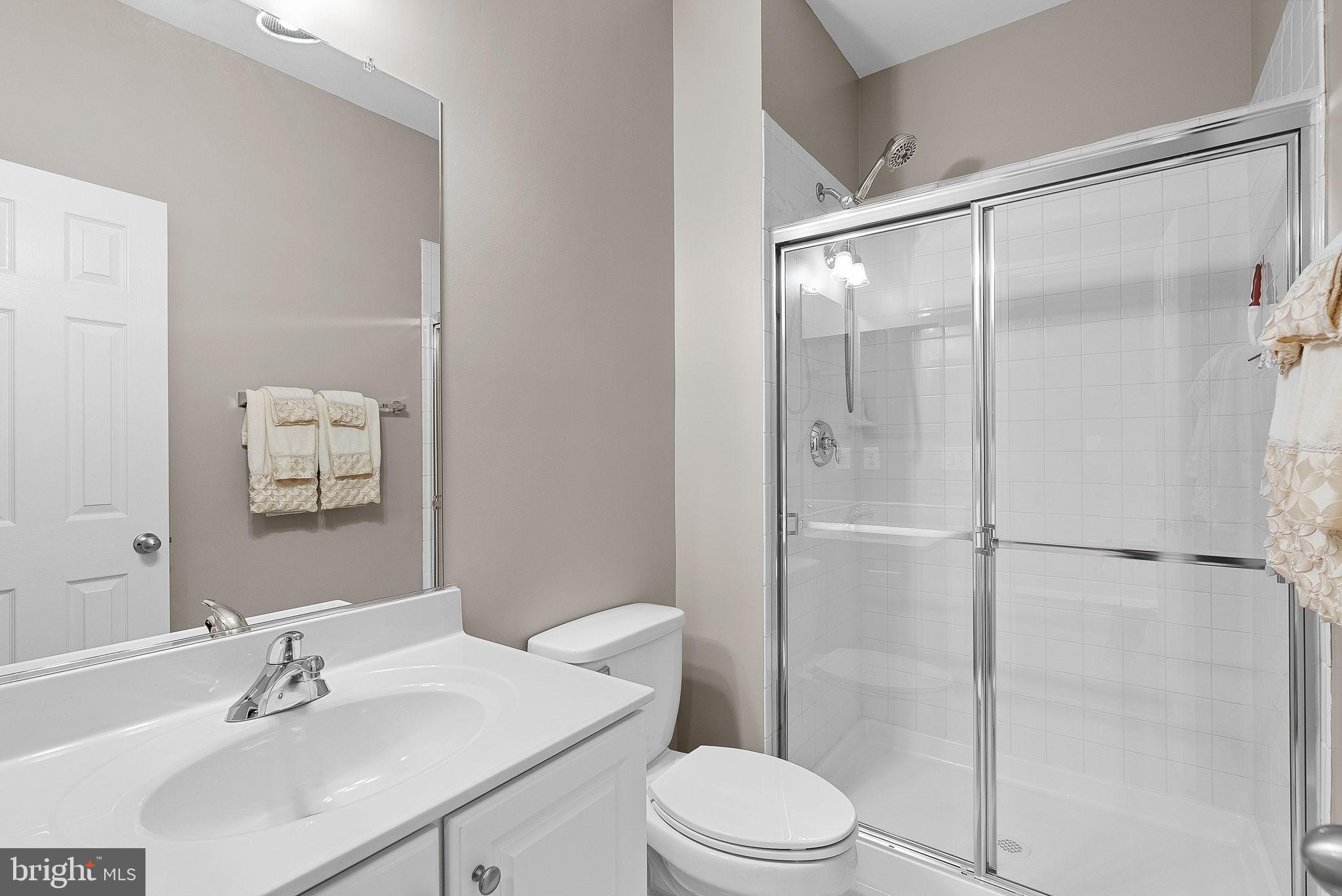 36038 Welland Dr