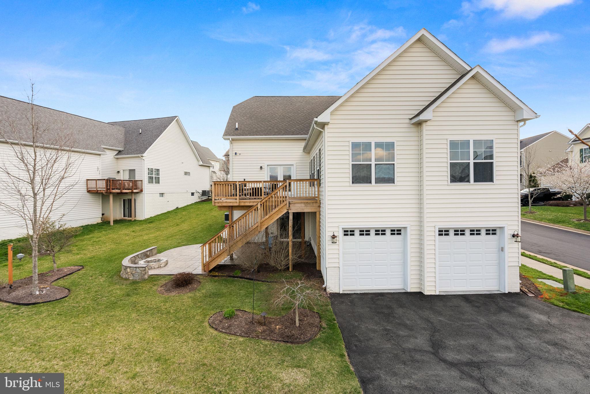 36038 Welland Dr