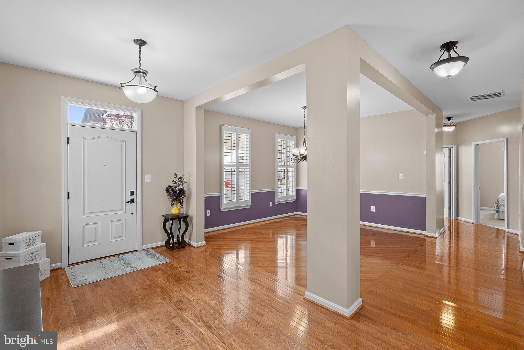 36038 Welland Dr