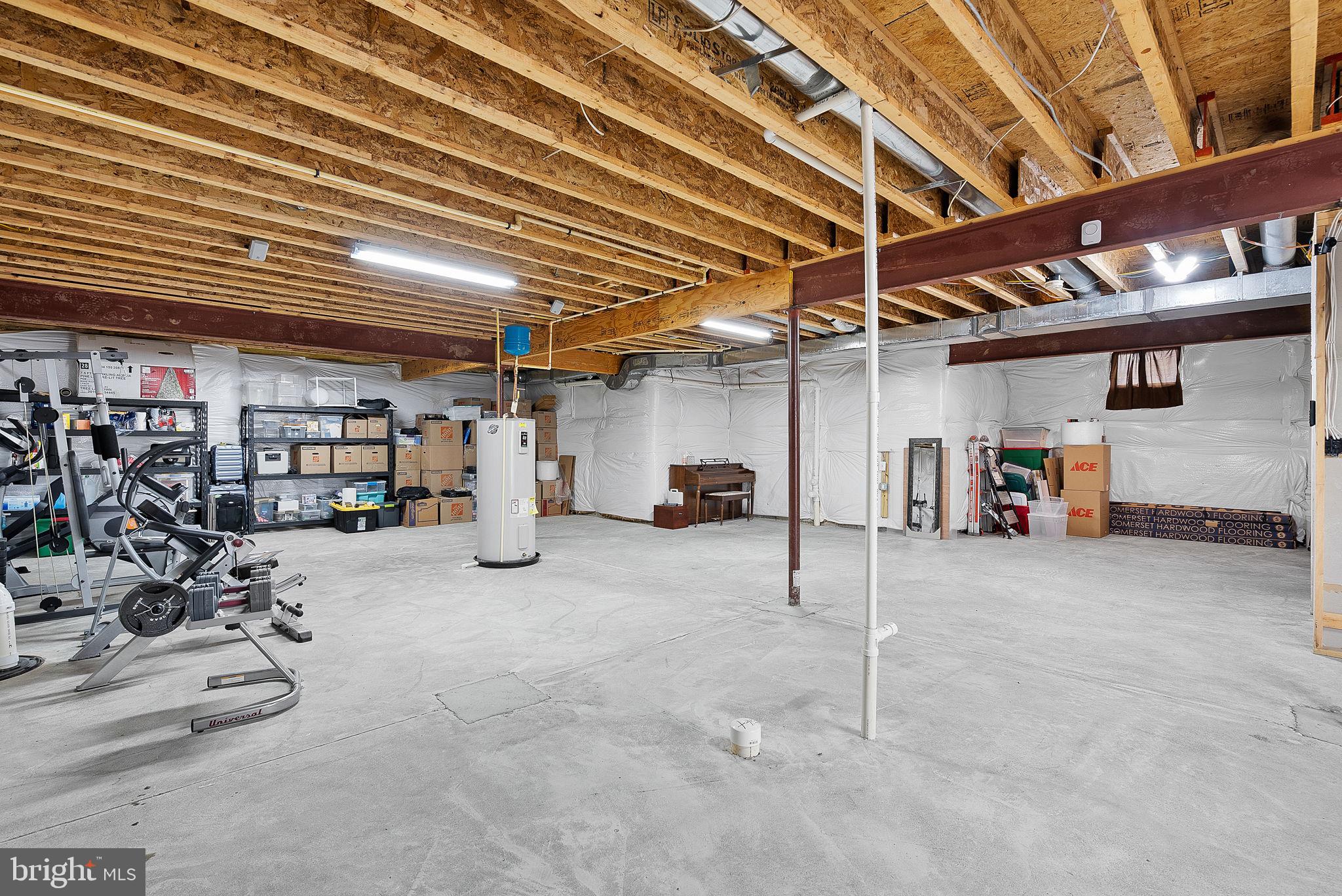 36038 Welland Dr