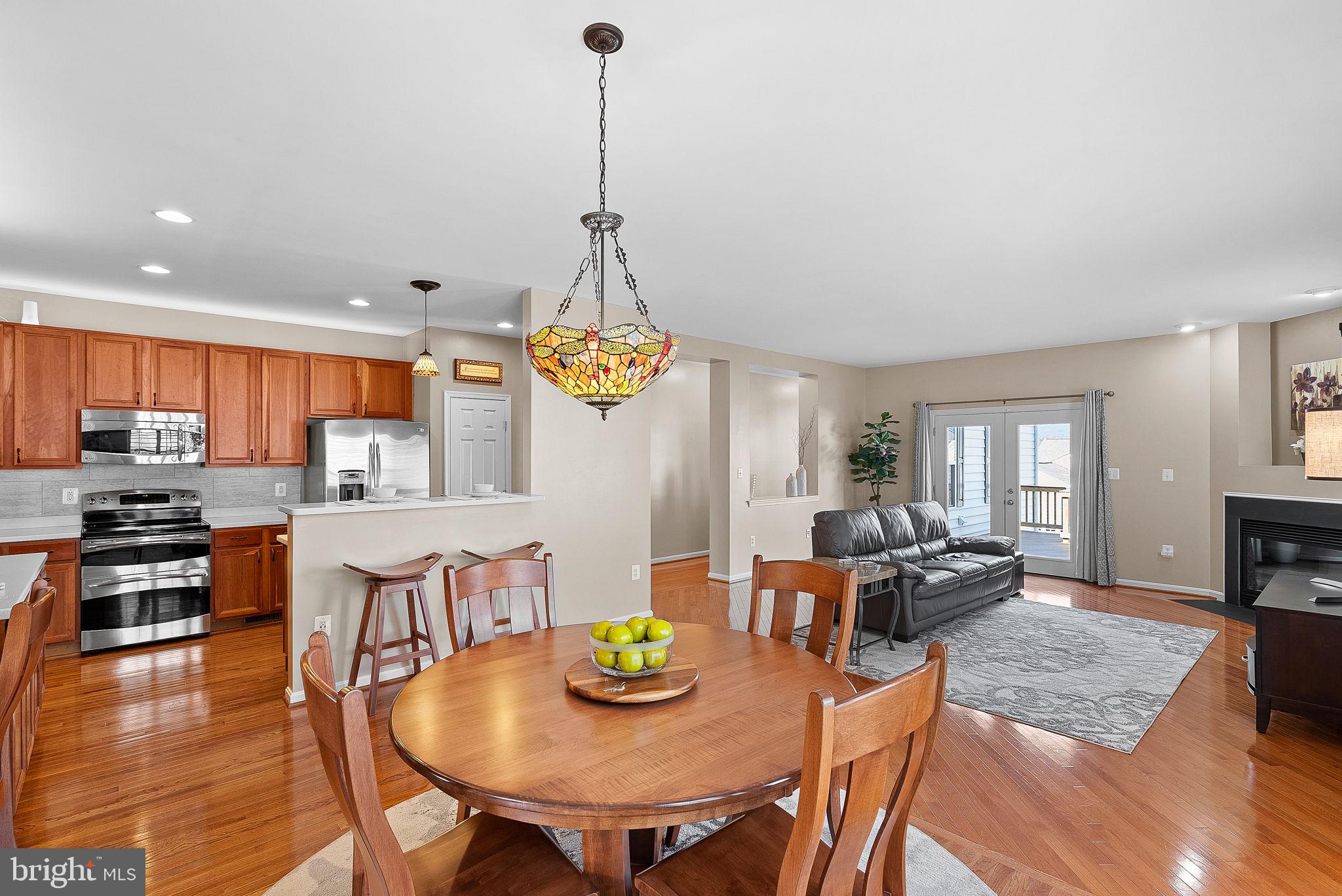 36038 Welland Dr