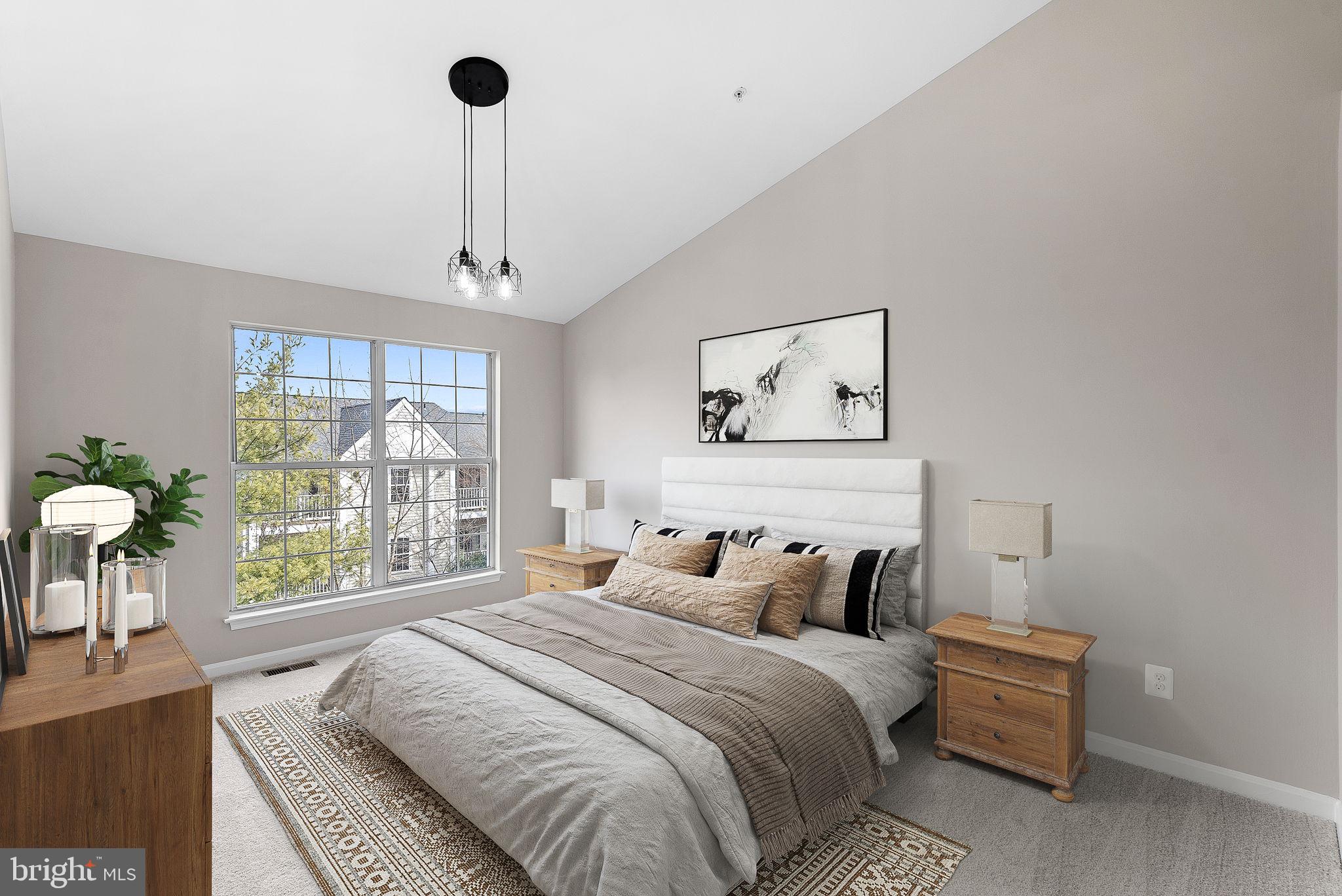 46934 Courtyard Sq #303