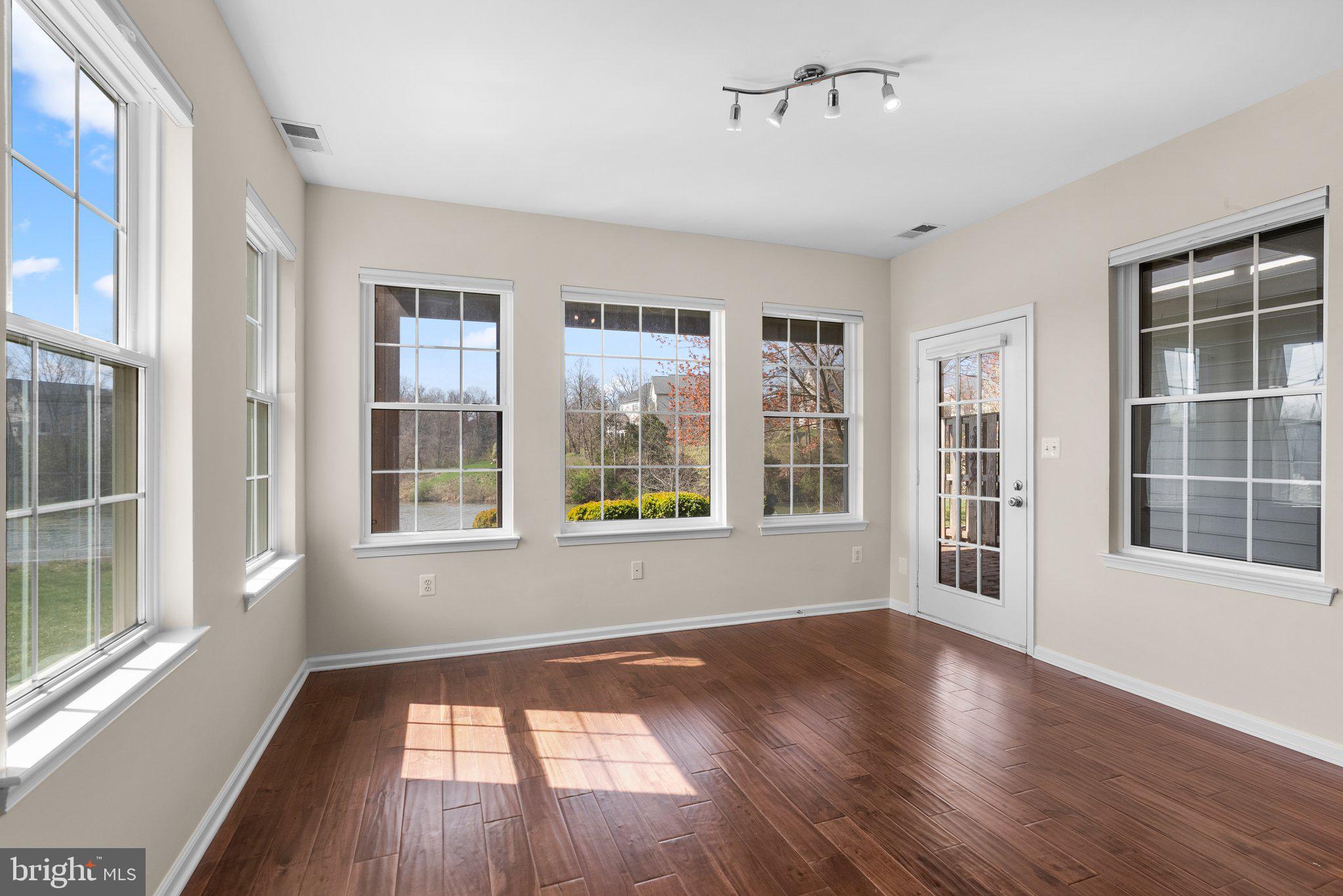 43107 Northlake Overlook Ter