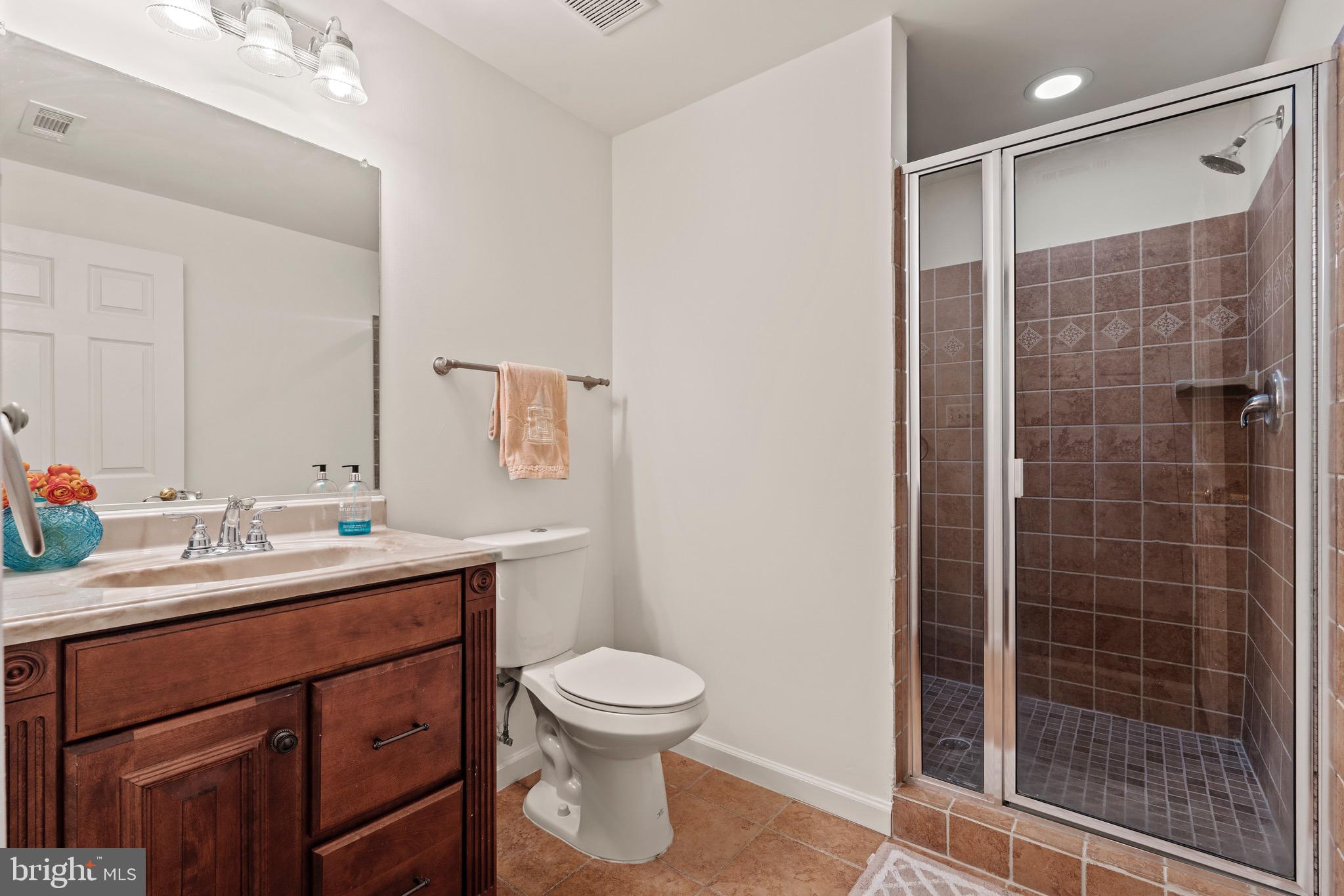 43576 Warden Dr
