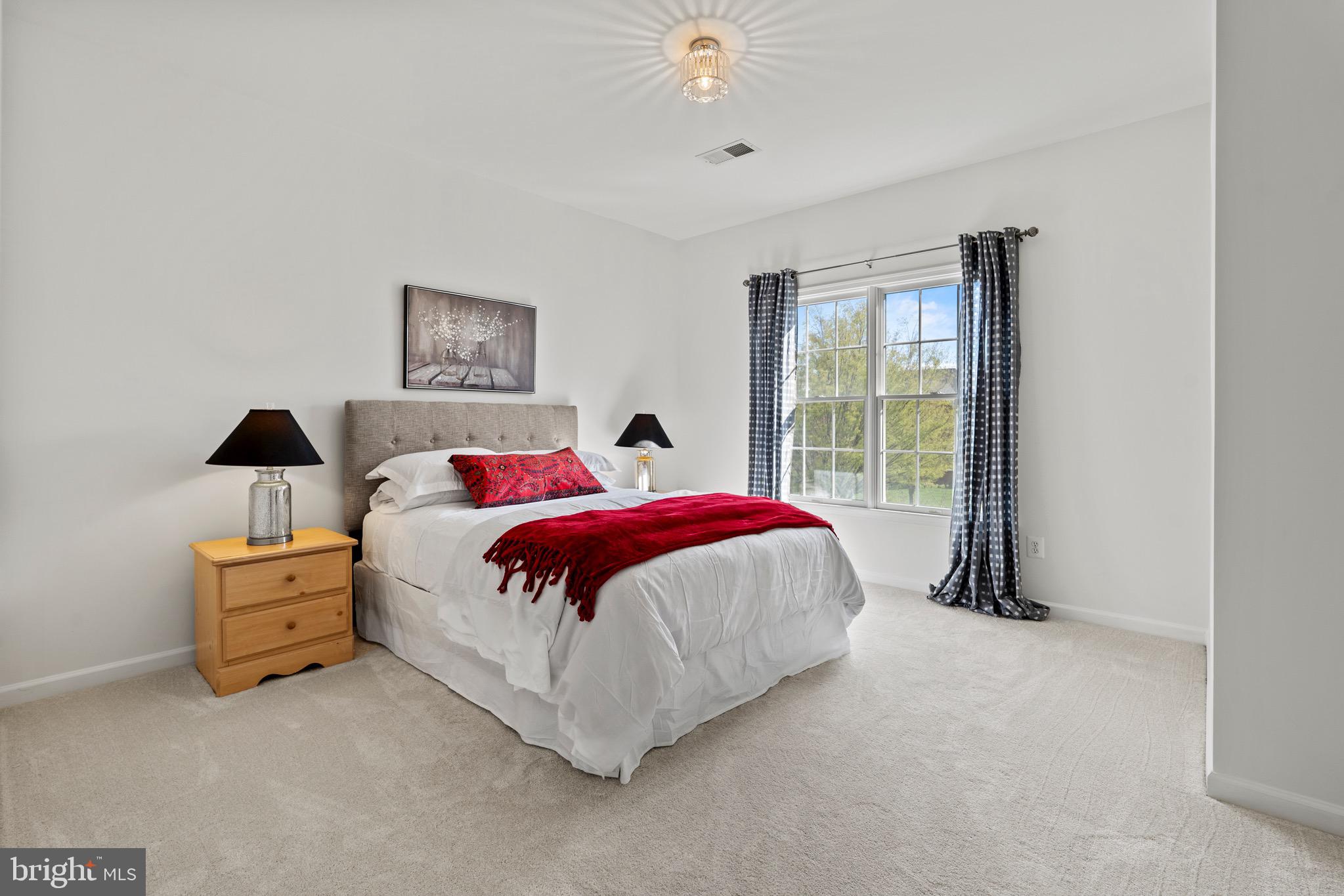 43576 Warden Dr