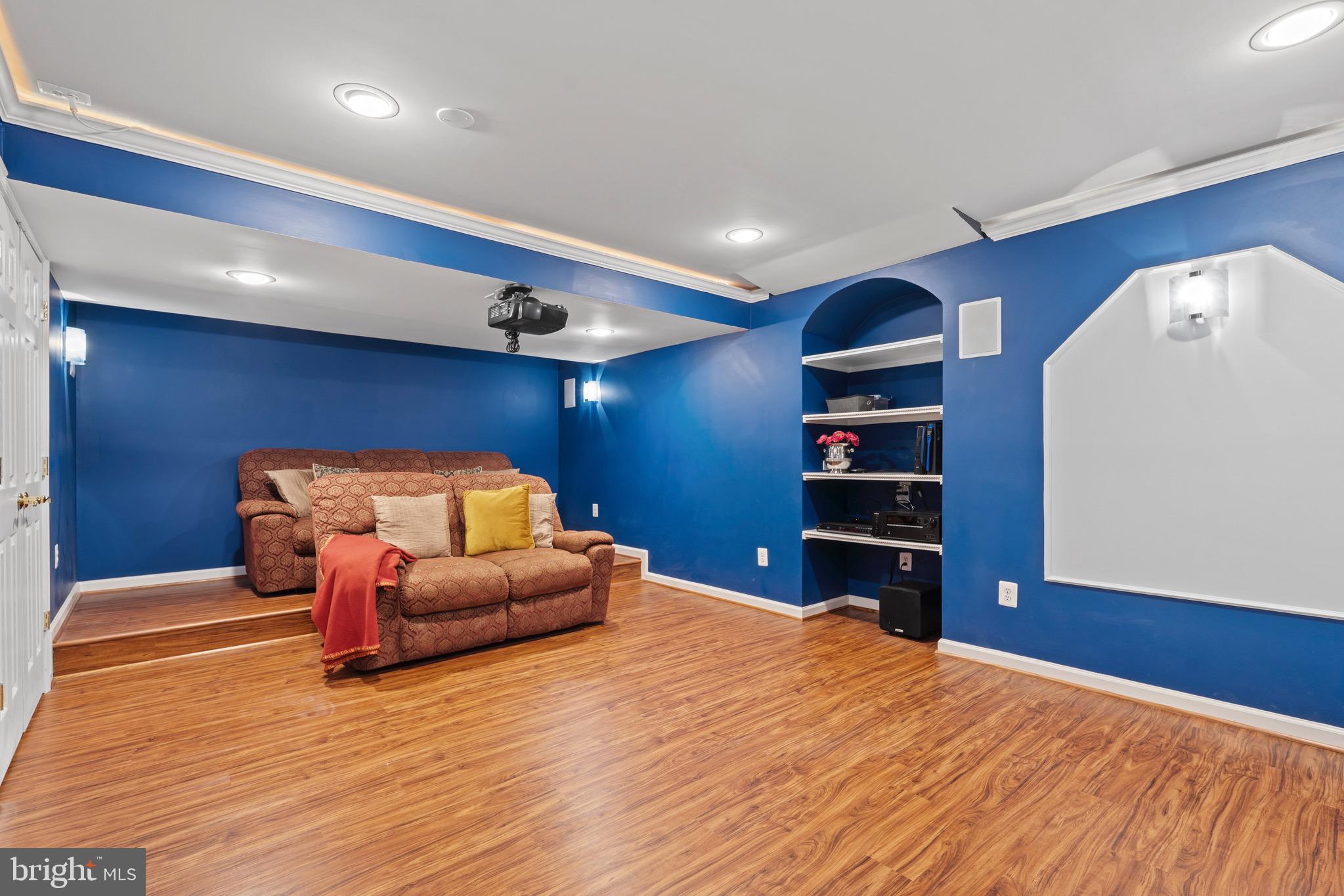 43576 Warden Dr