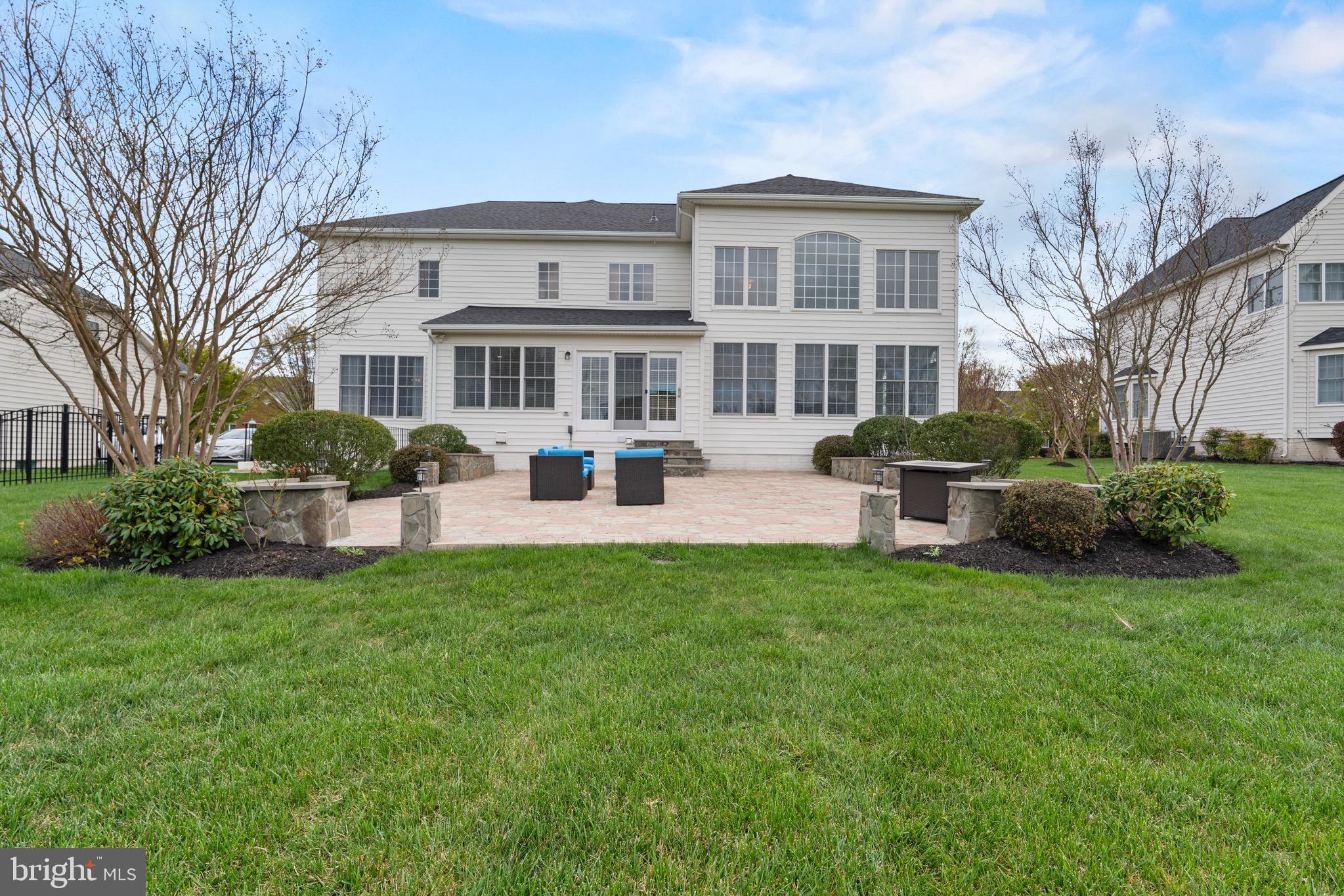 43576 Warden Dr