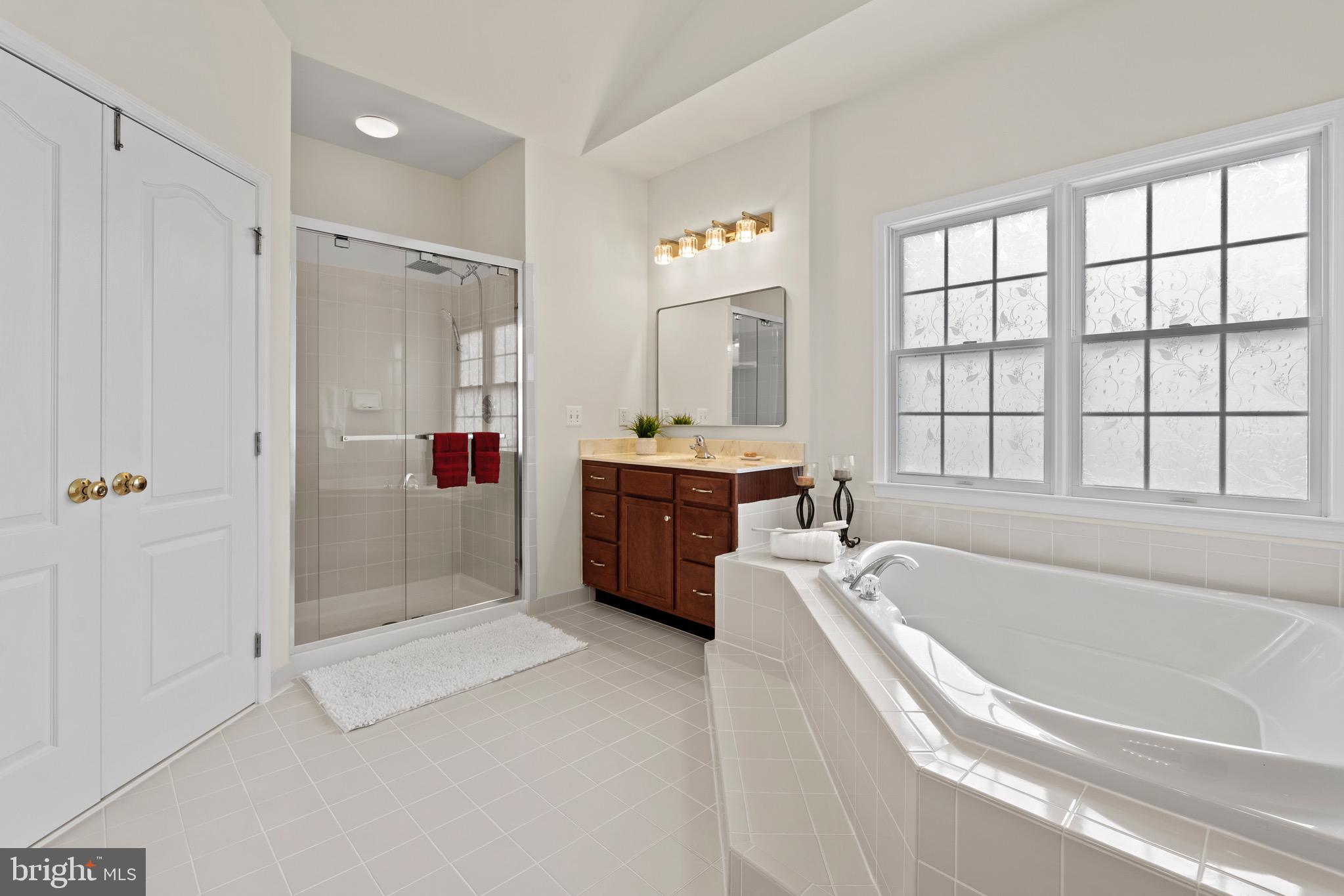 43576 Warden Dr