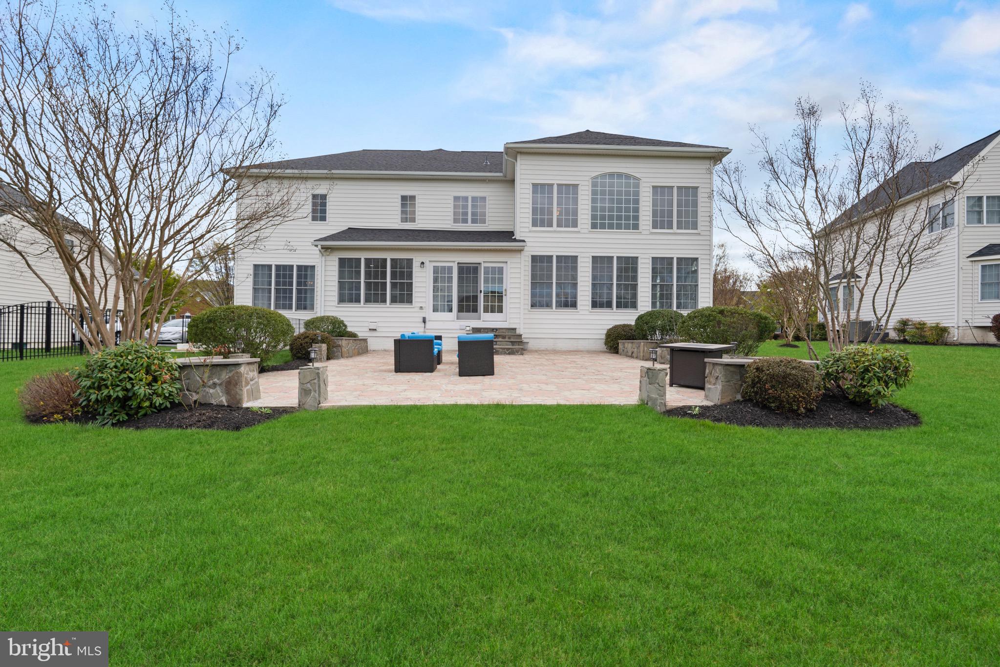 43576 Warden Dr
