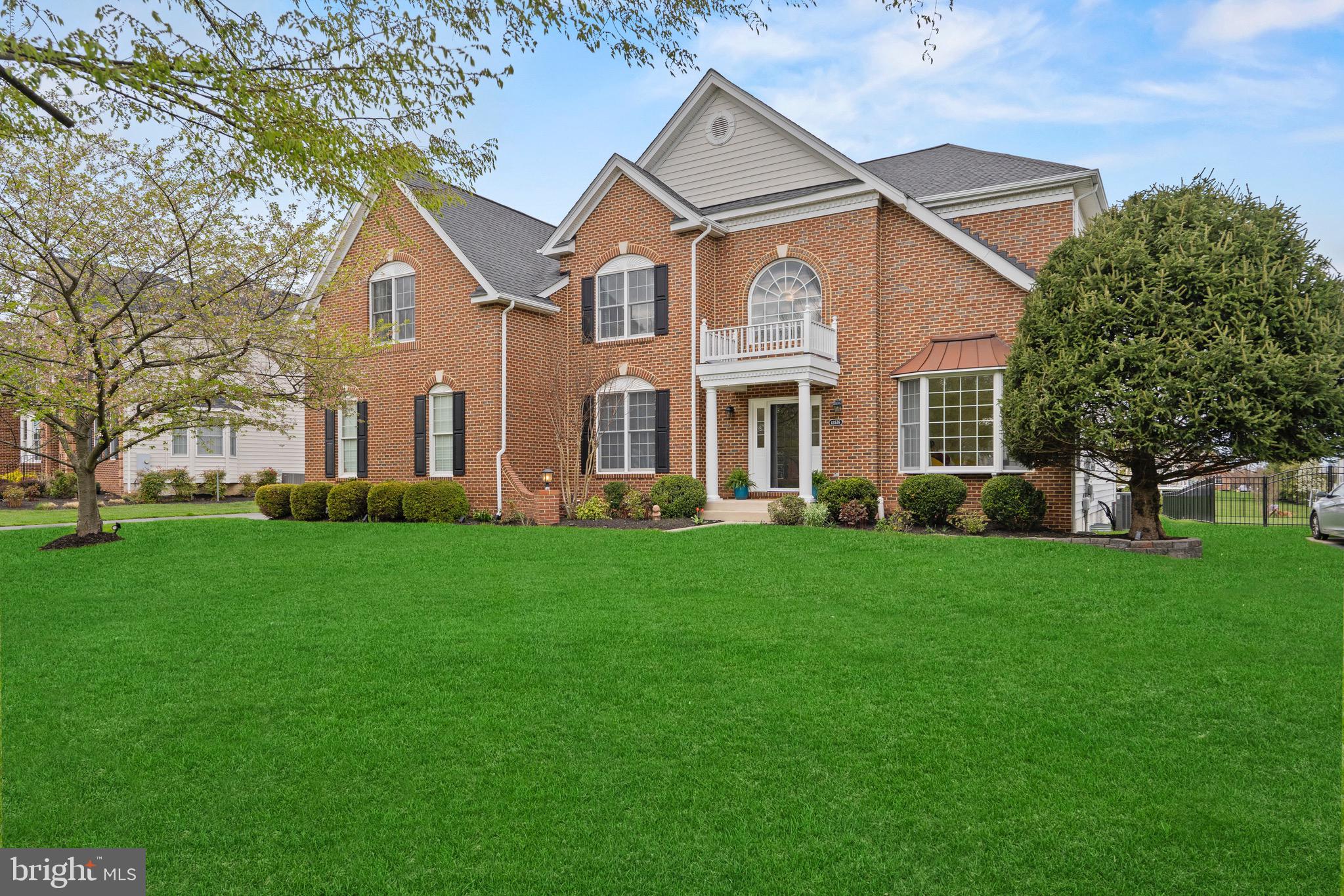 43576 Warden Dr