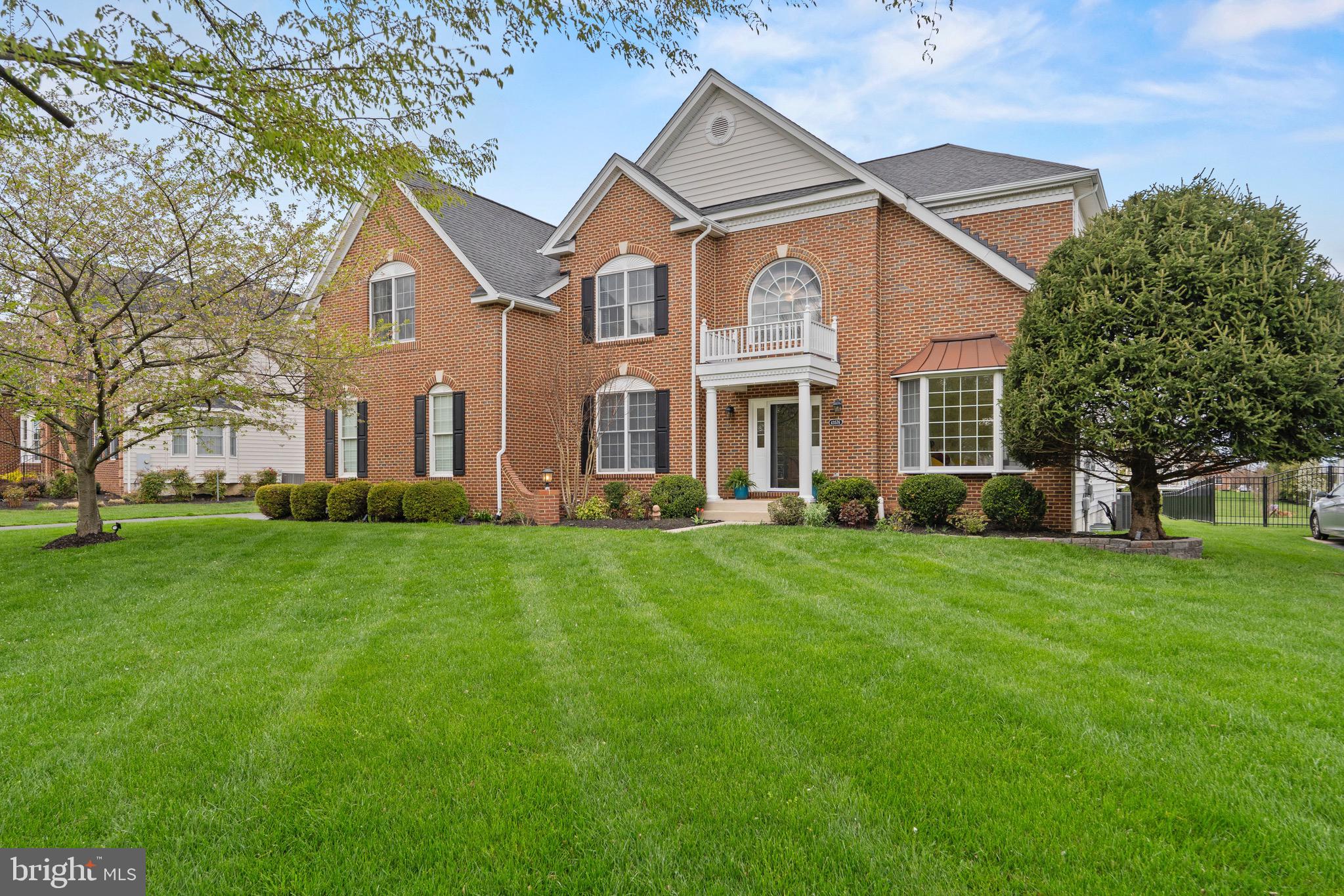 43576 Warden Dr