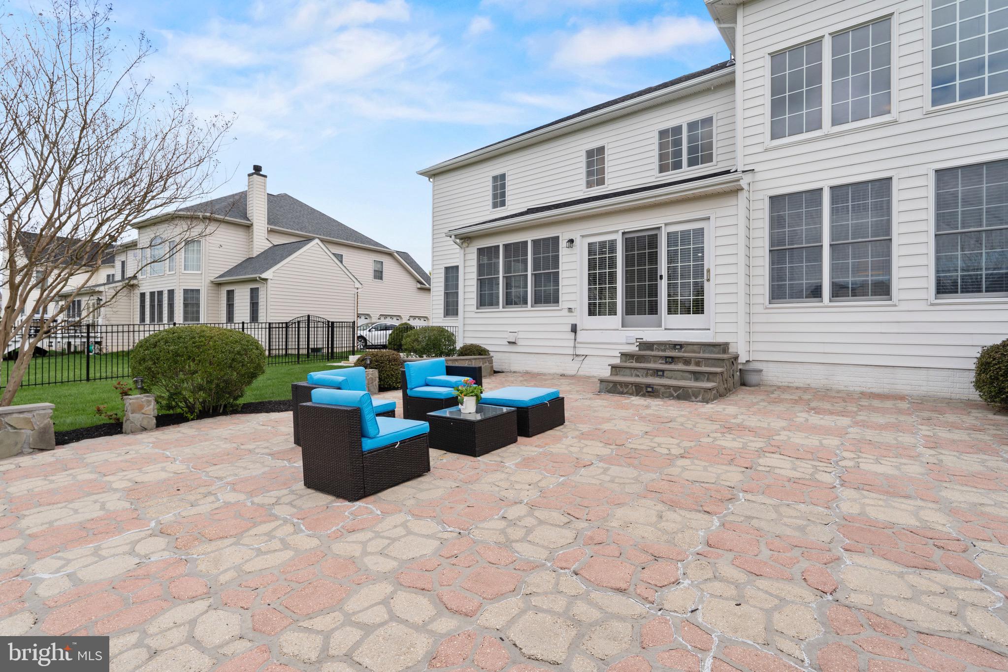 43576 Warden Dr