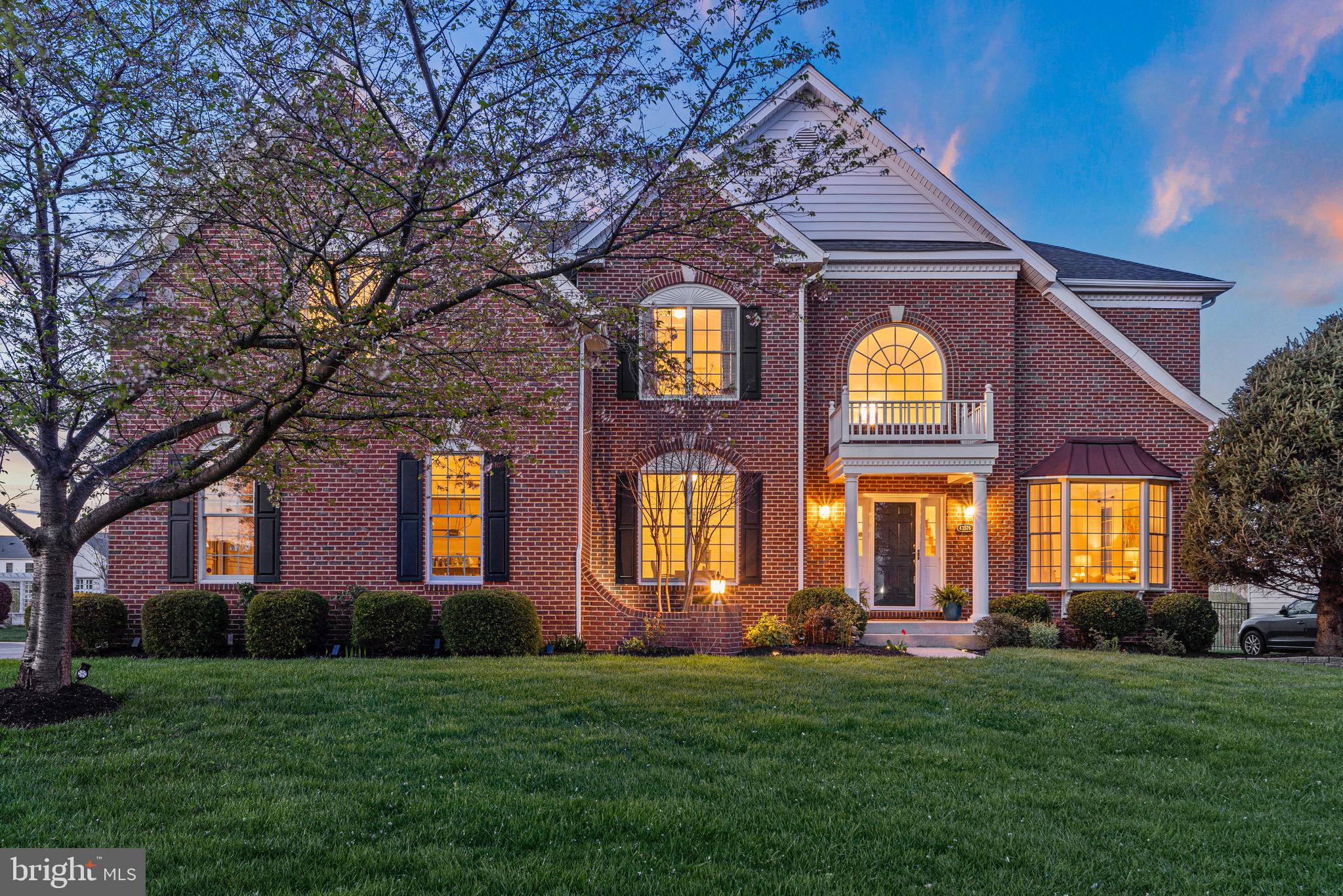 43576 Warden Dr