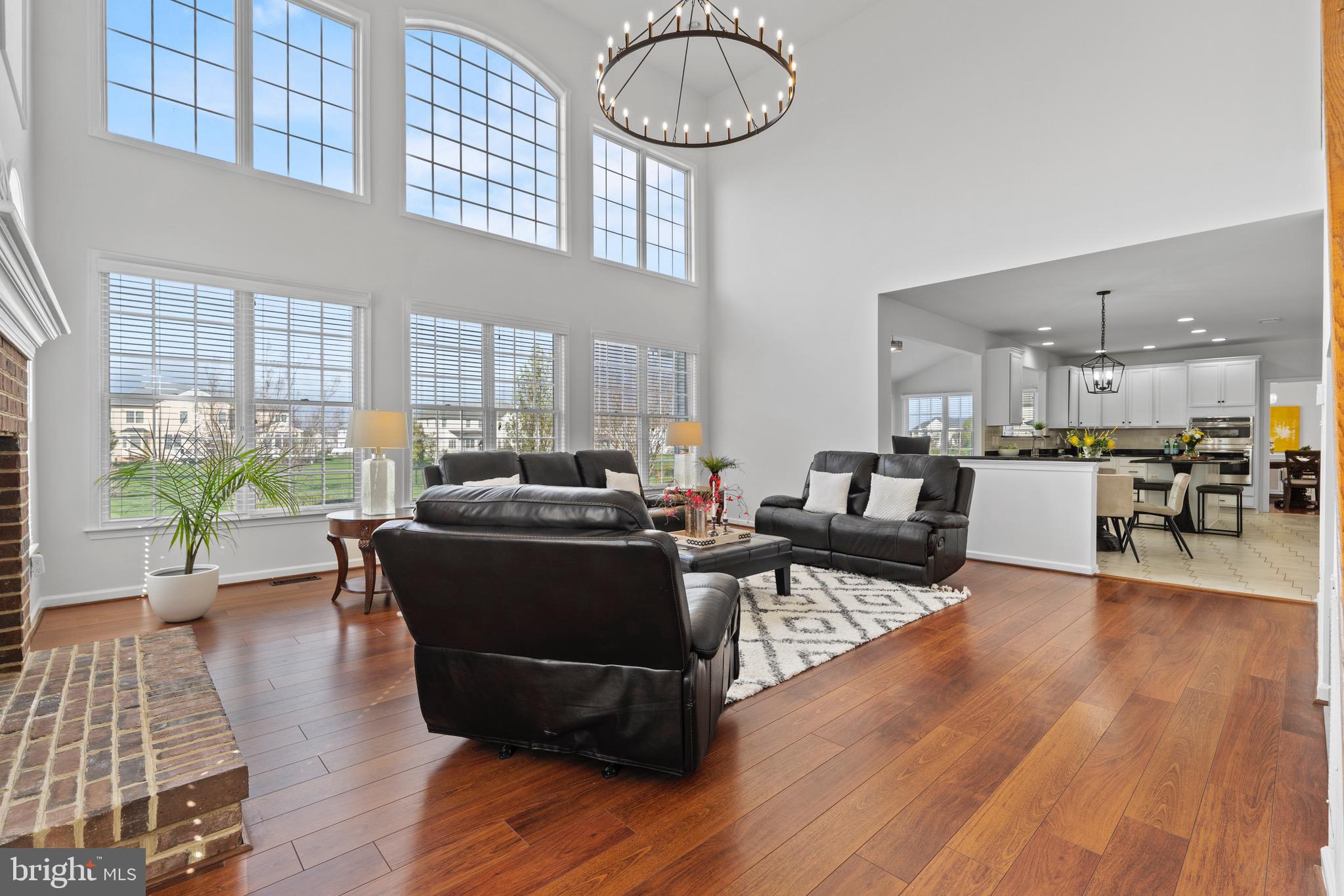 43576 Warden Dr